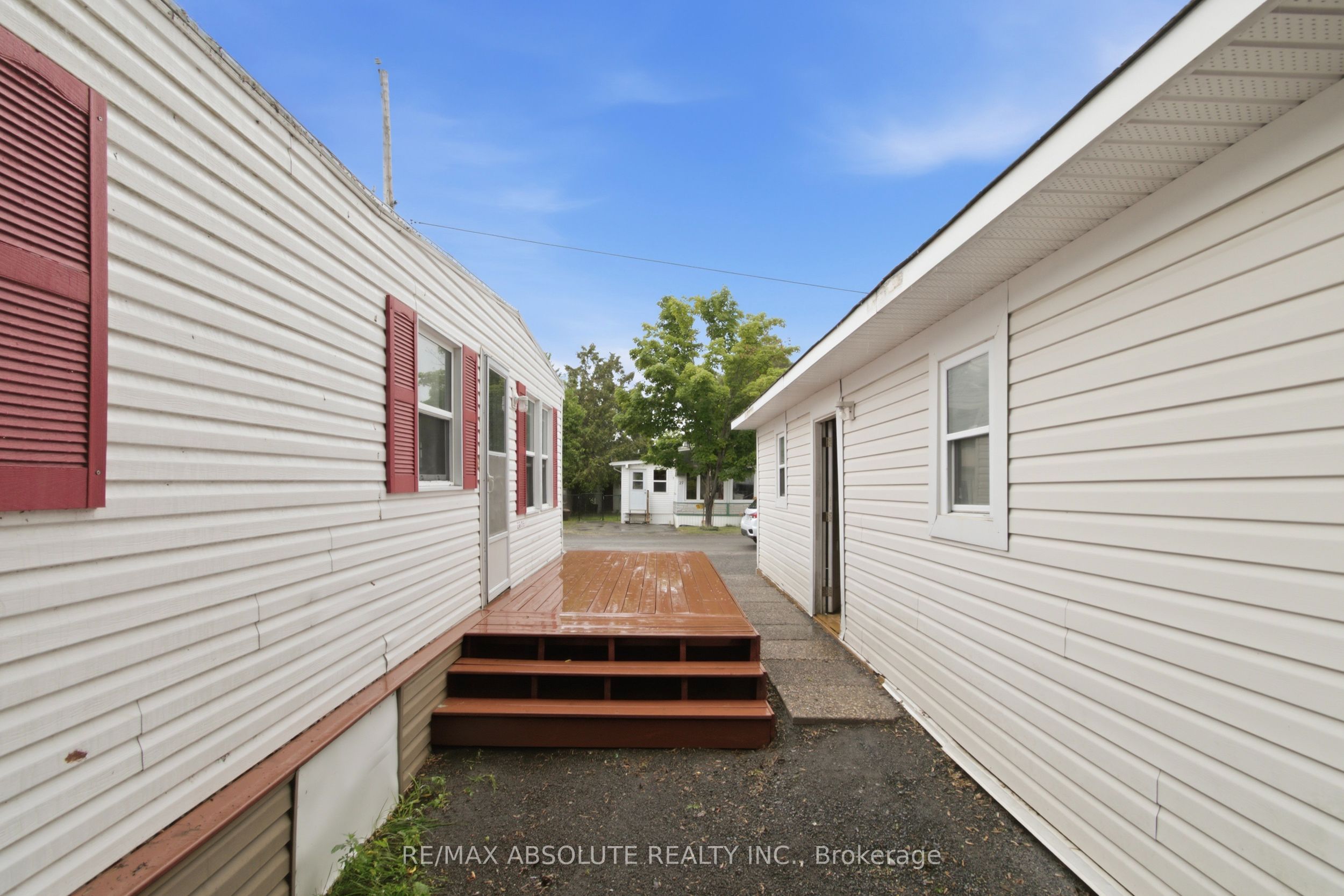 3535 St. Joseph Boulevard 49 Property Photo 18