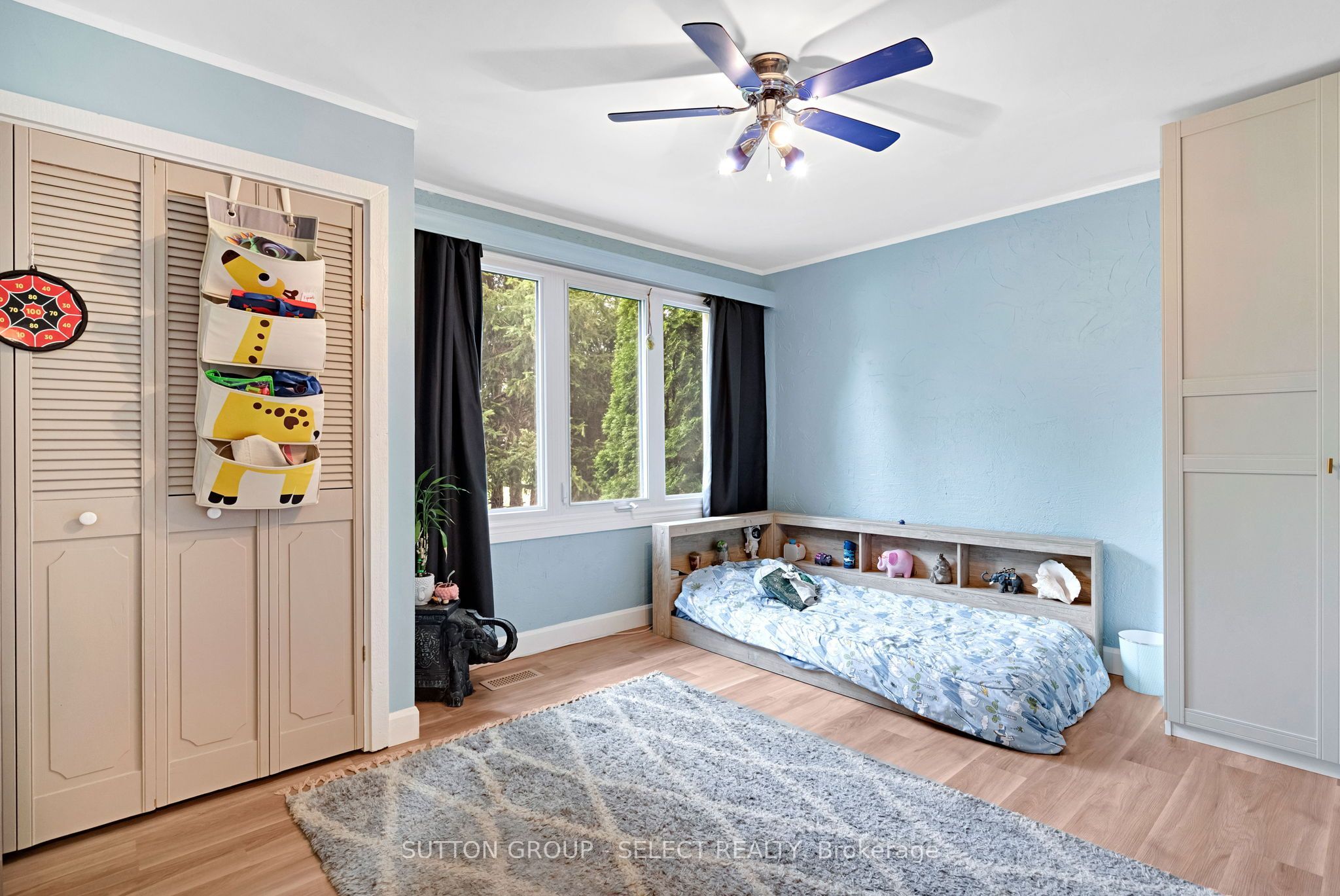 1129 Sunningdale Road E Property Photo 19