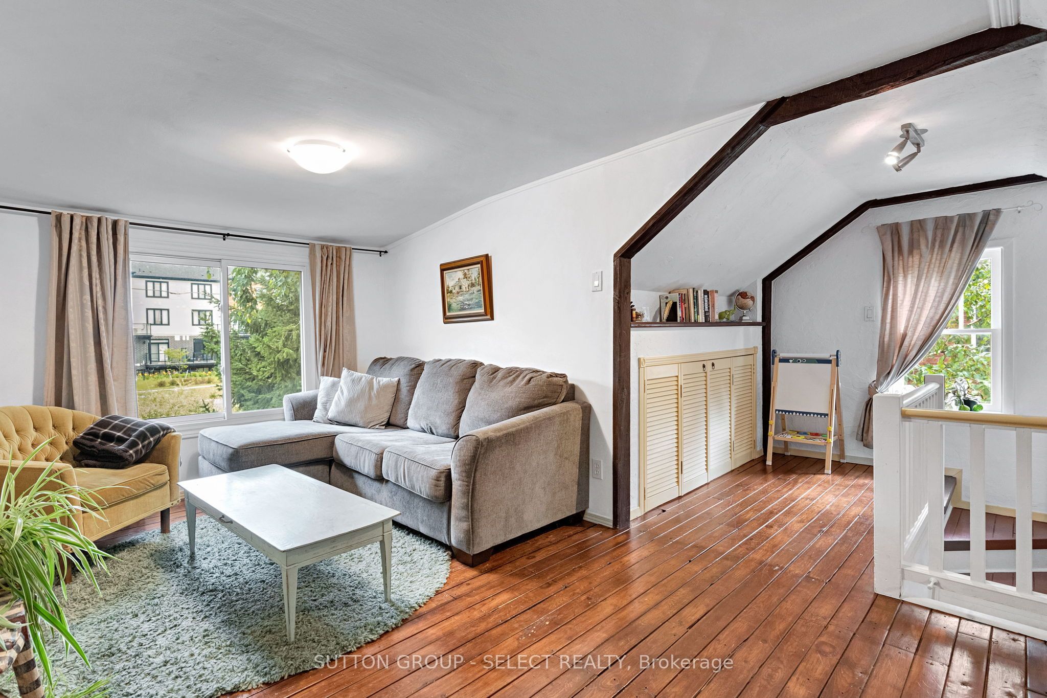 1129 Sunningdale Road E Property Photo 25