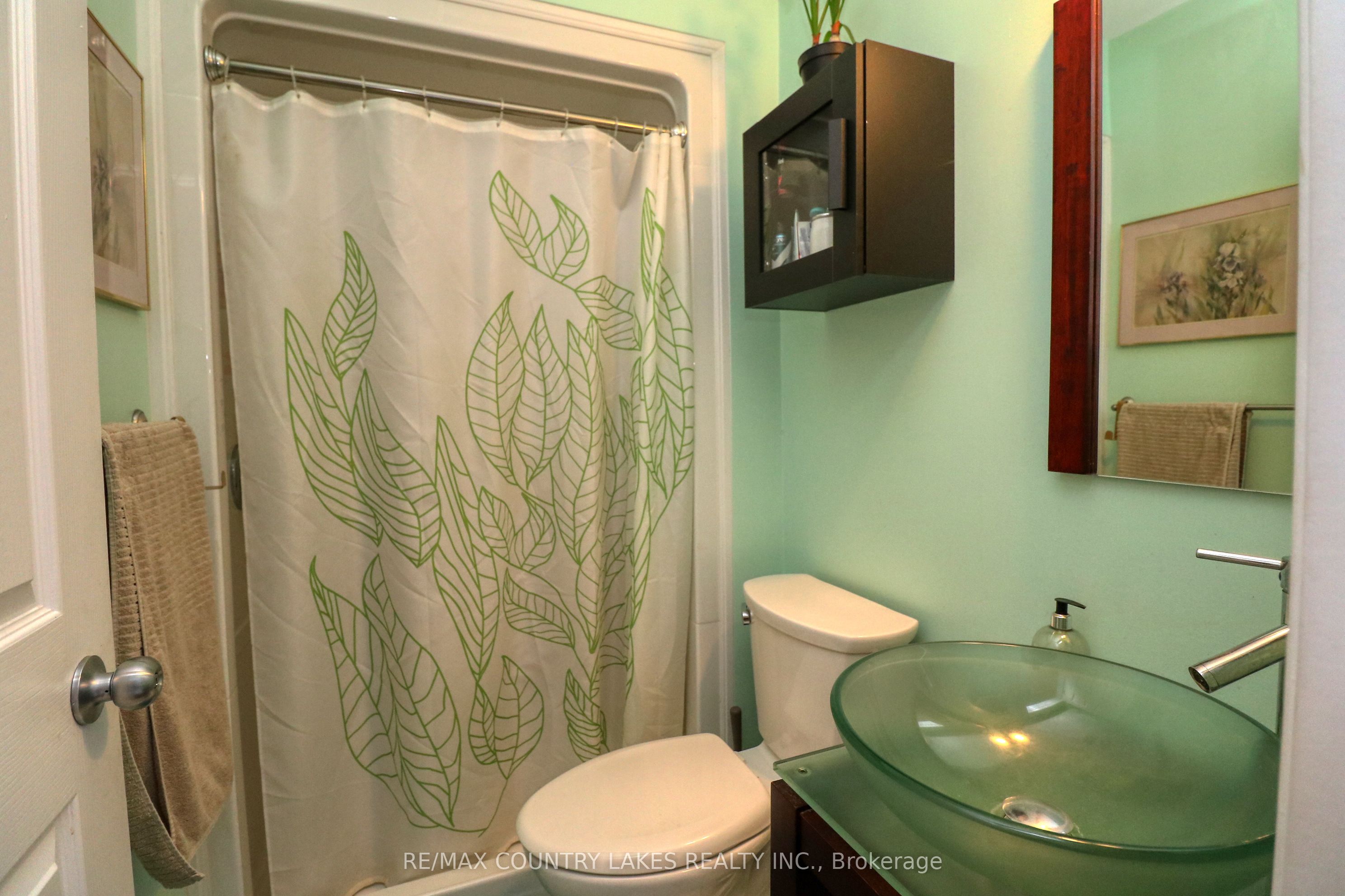 87 Paradise Road Property Photo 14