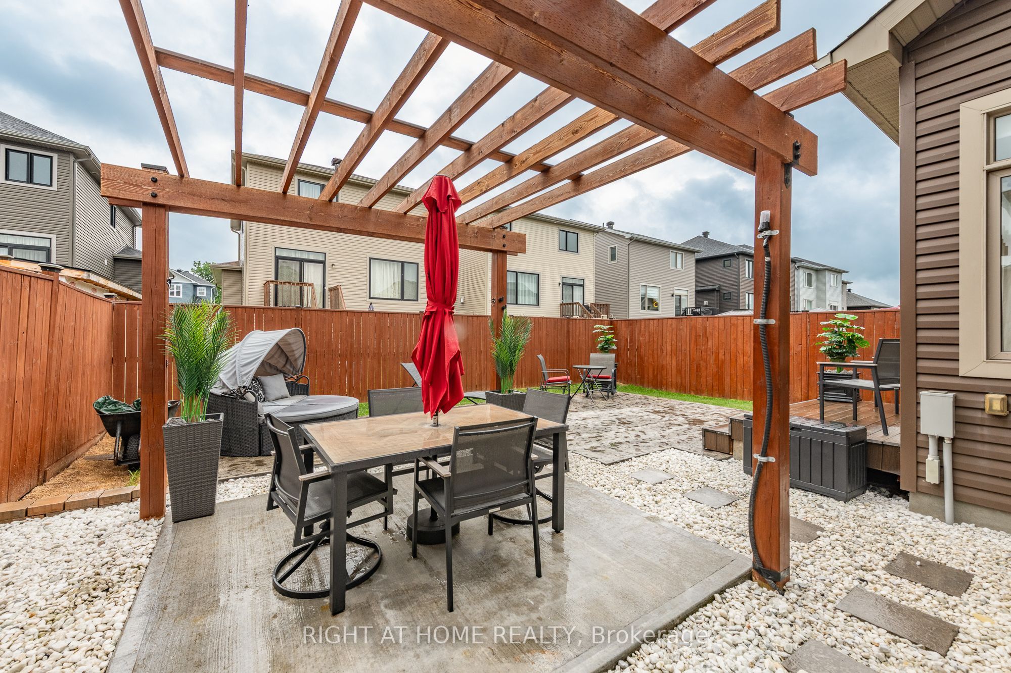 238 De L'etang Street Property Photo 49