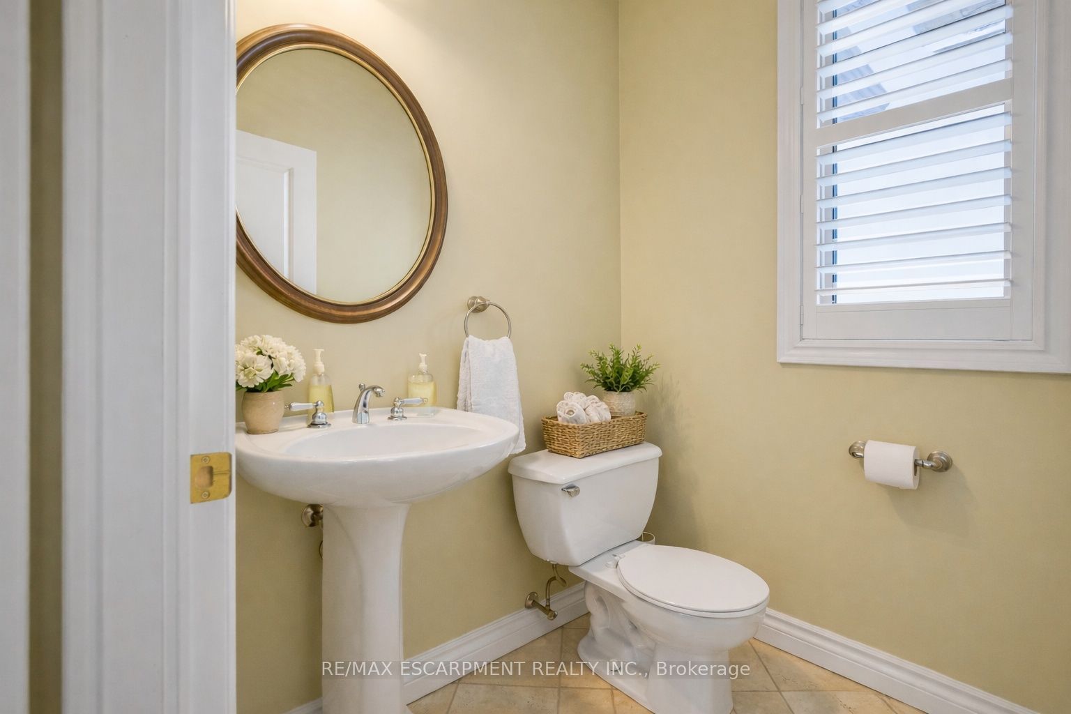 130 Dorchester Drive Property Photo 19