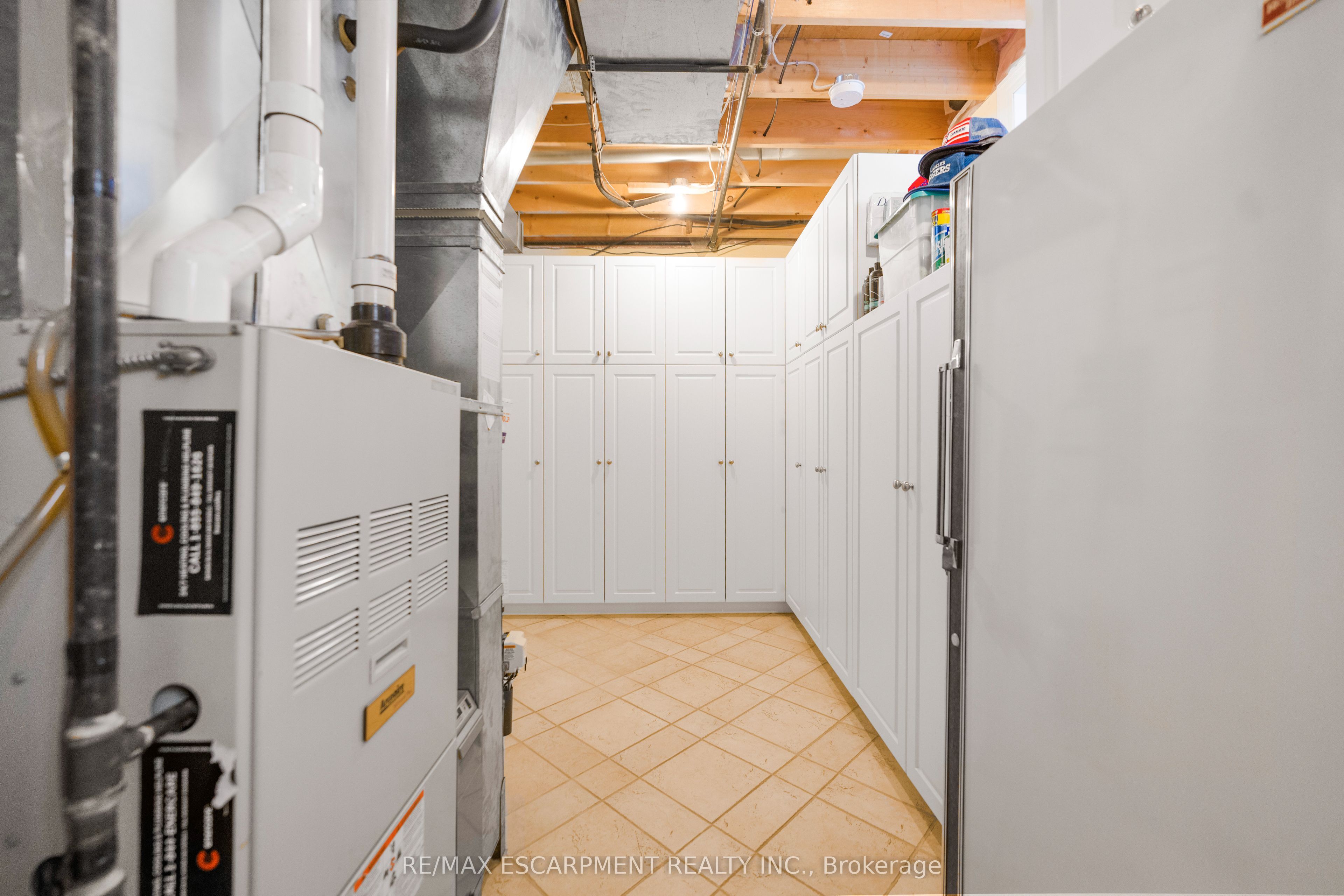 130 Dorchester Drive Property Photo 31