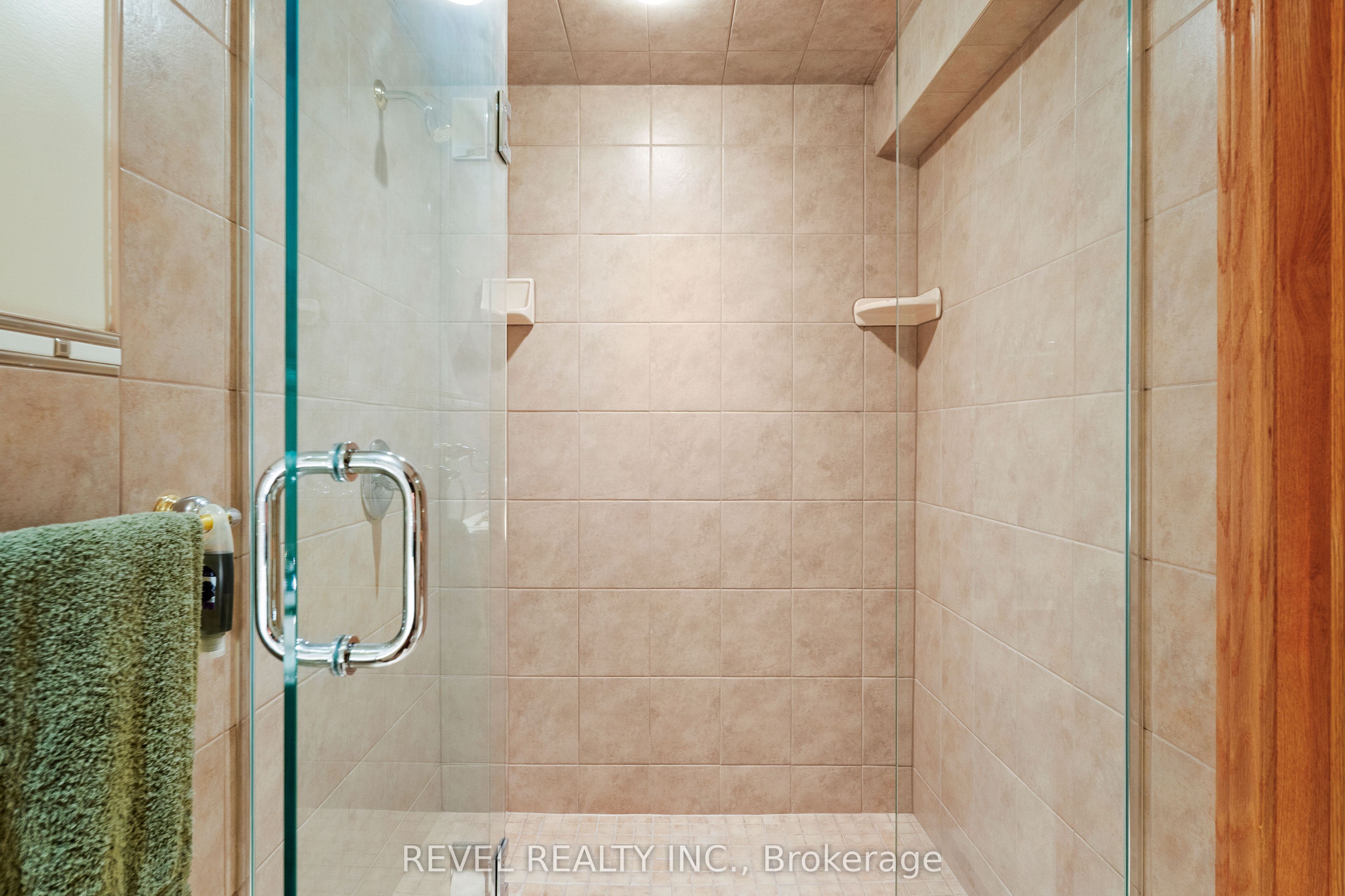 1627 Mardell Street Property Photo 45