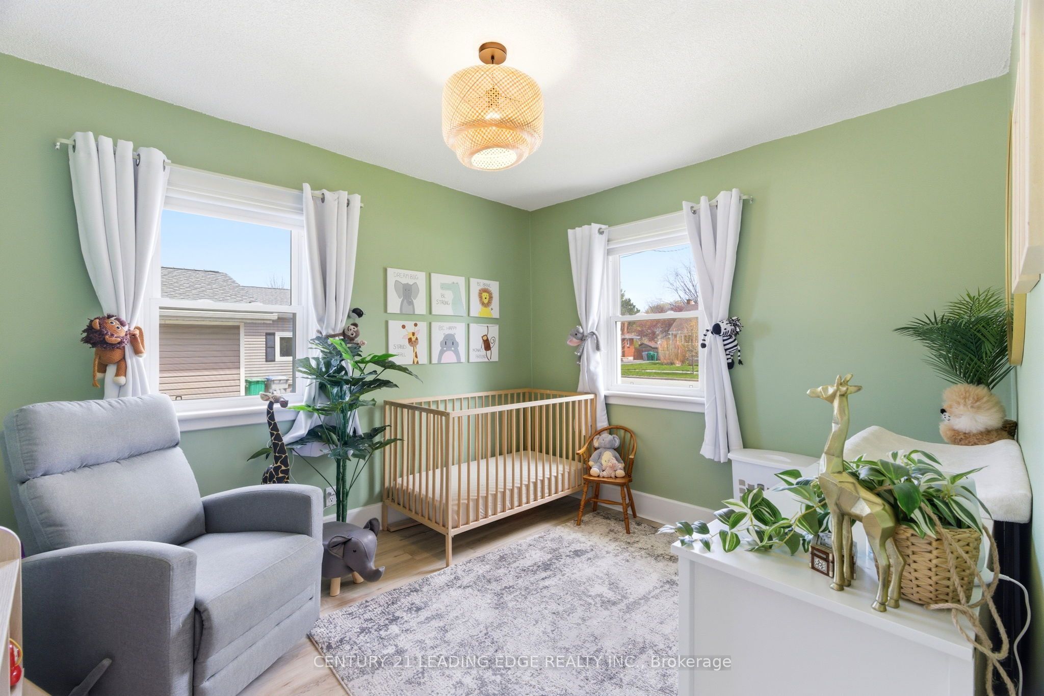 160 Widder Street Property Photo 10