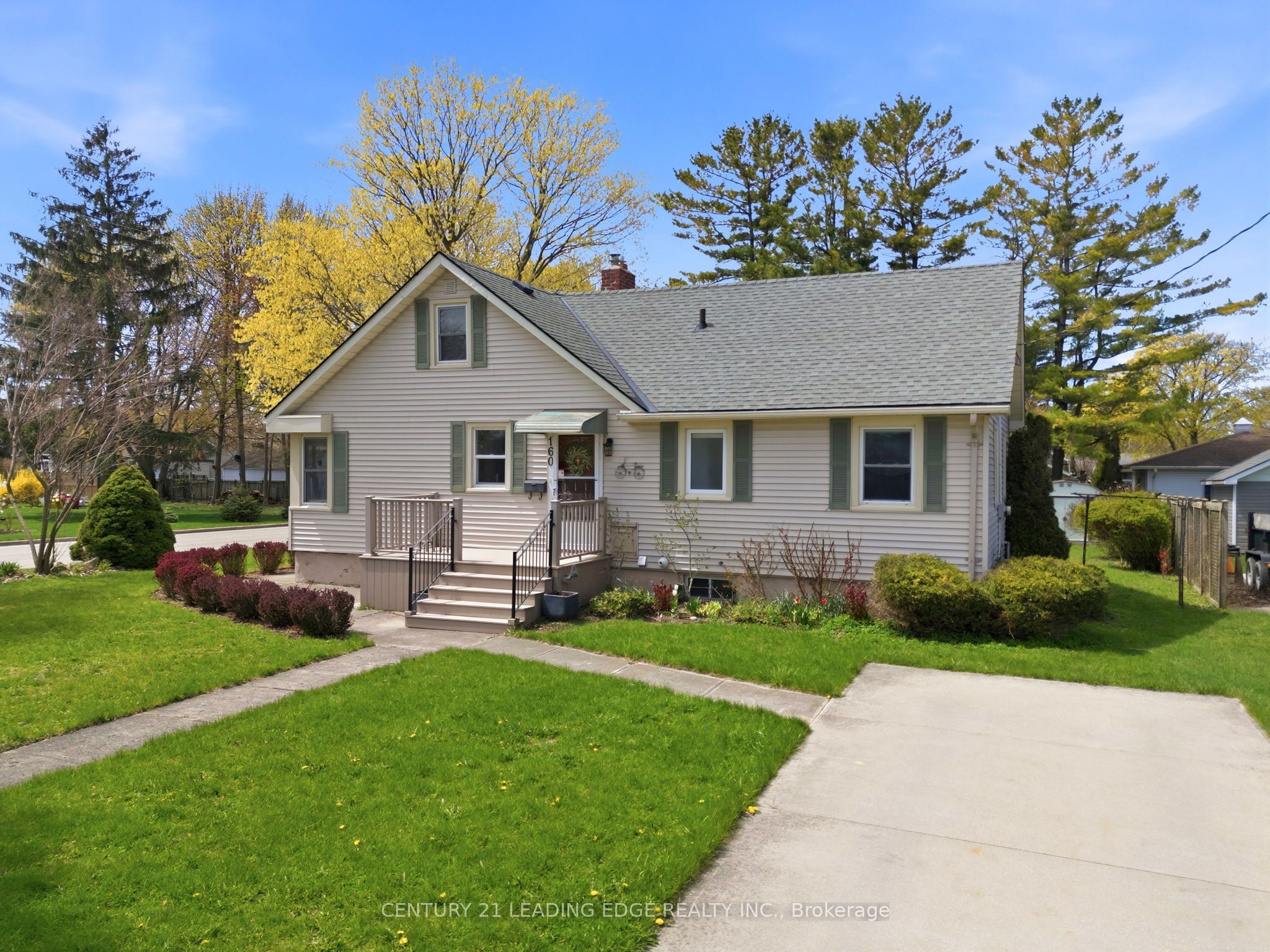 160 Widder Street Property Photo 49