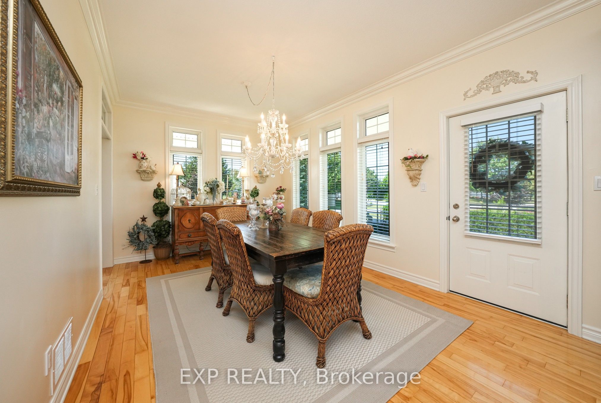 71817 Sunridge Crescent Property Photo 11