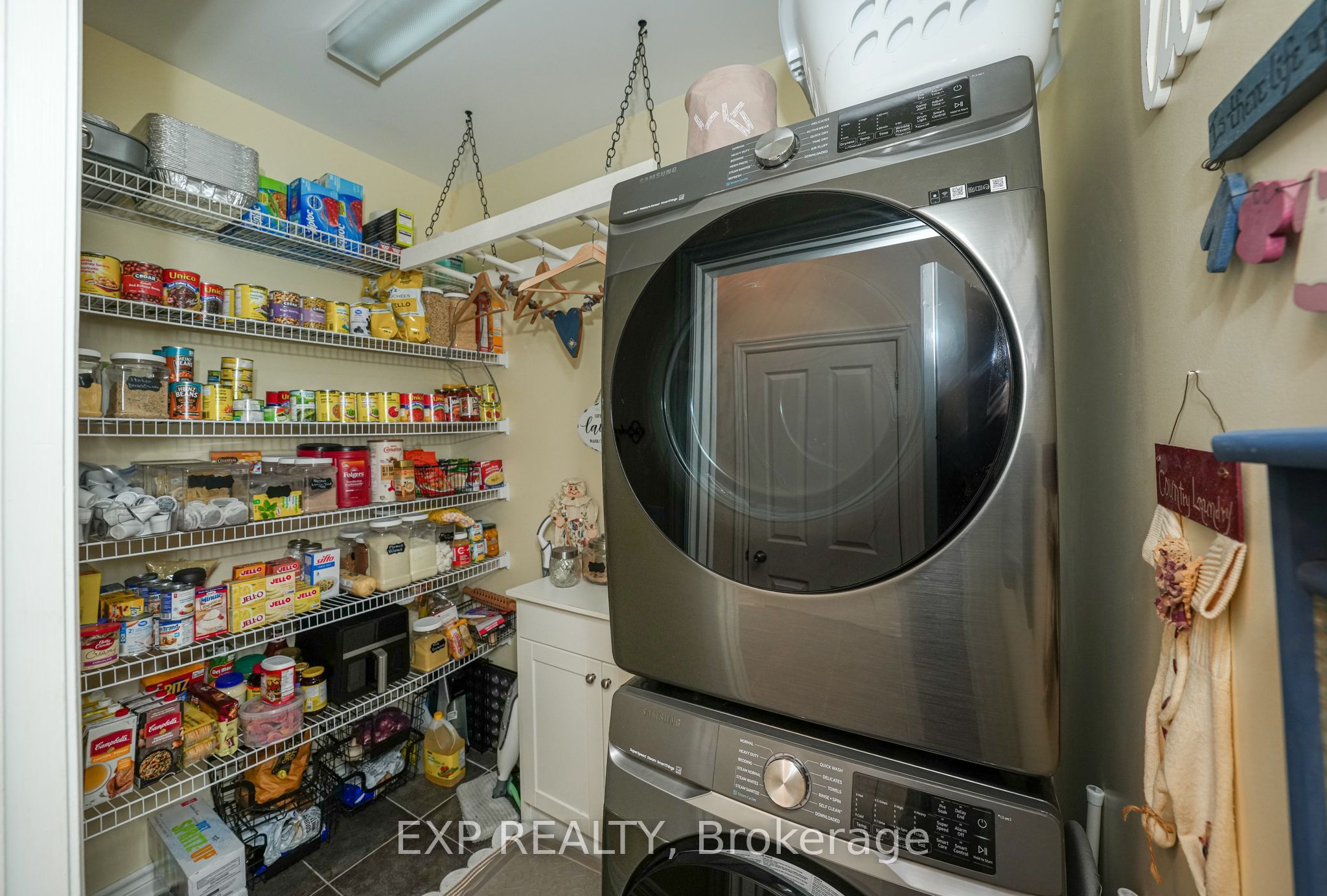 71817 Sunridge Crescent Property Photo 14