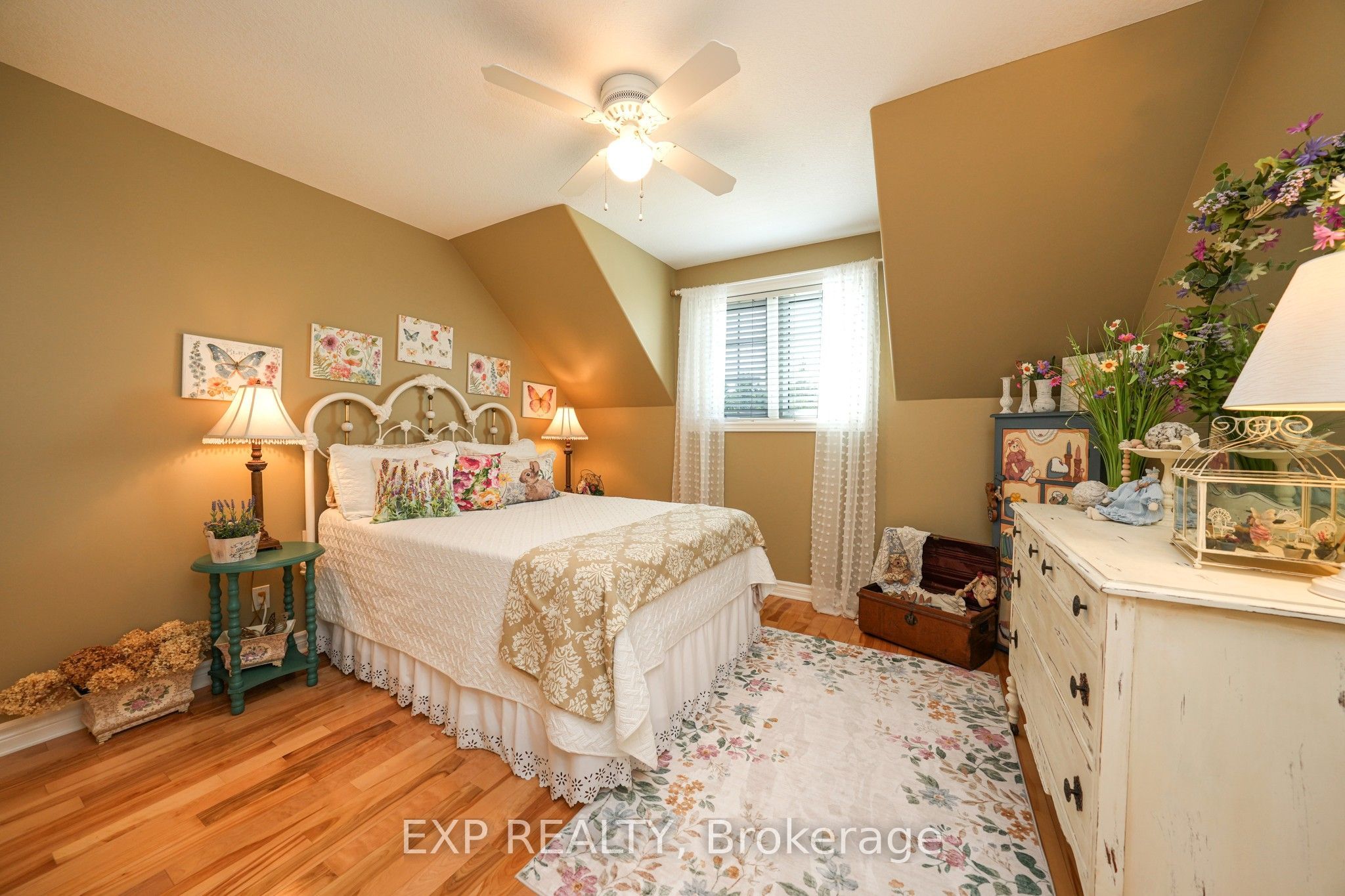 71817 Sunridge Crescent Property Photo 17