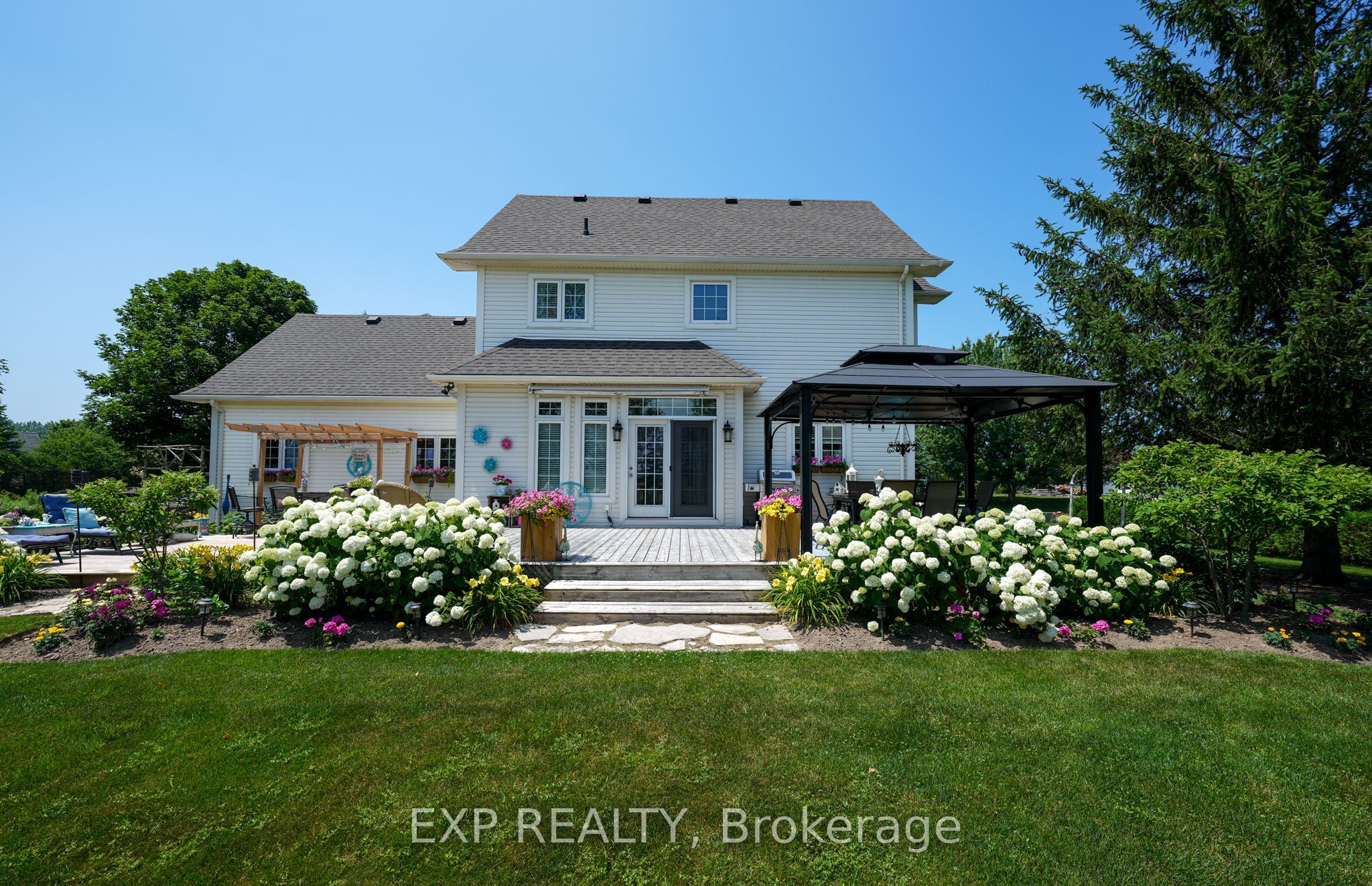 71817 Sunridge Crescent Property Photo 33