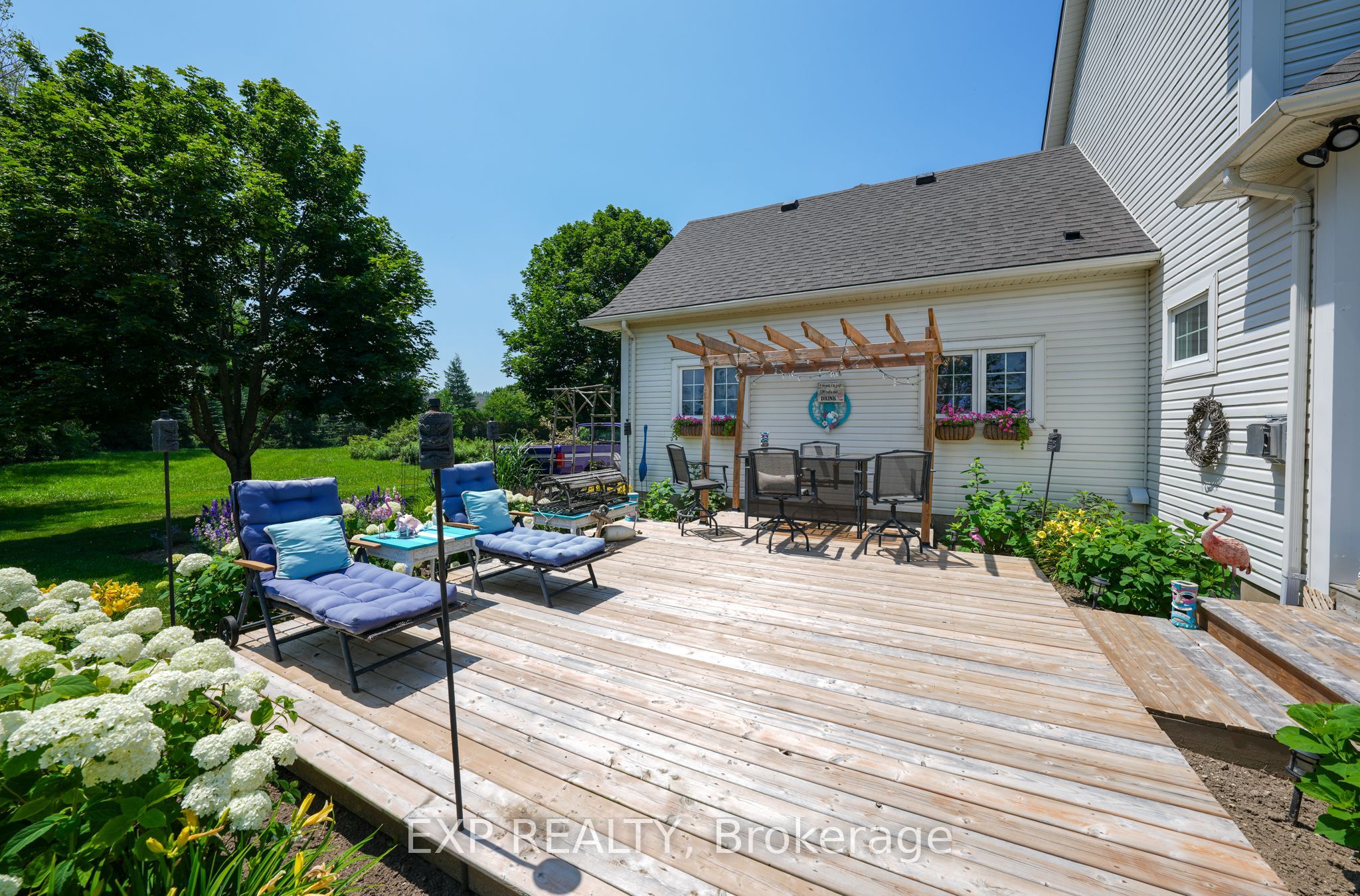 71817 Sunridge Crescent Property Photo 36