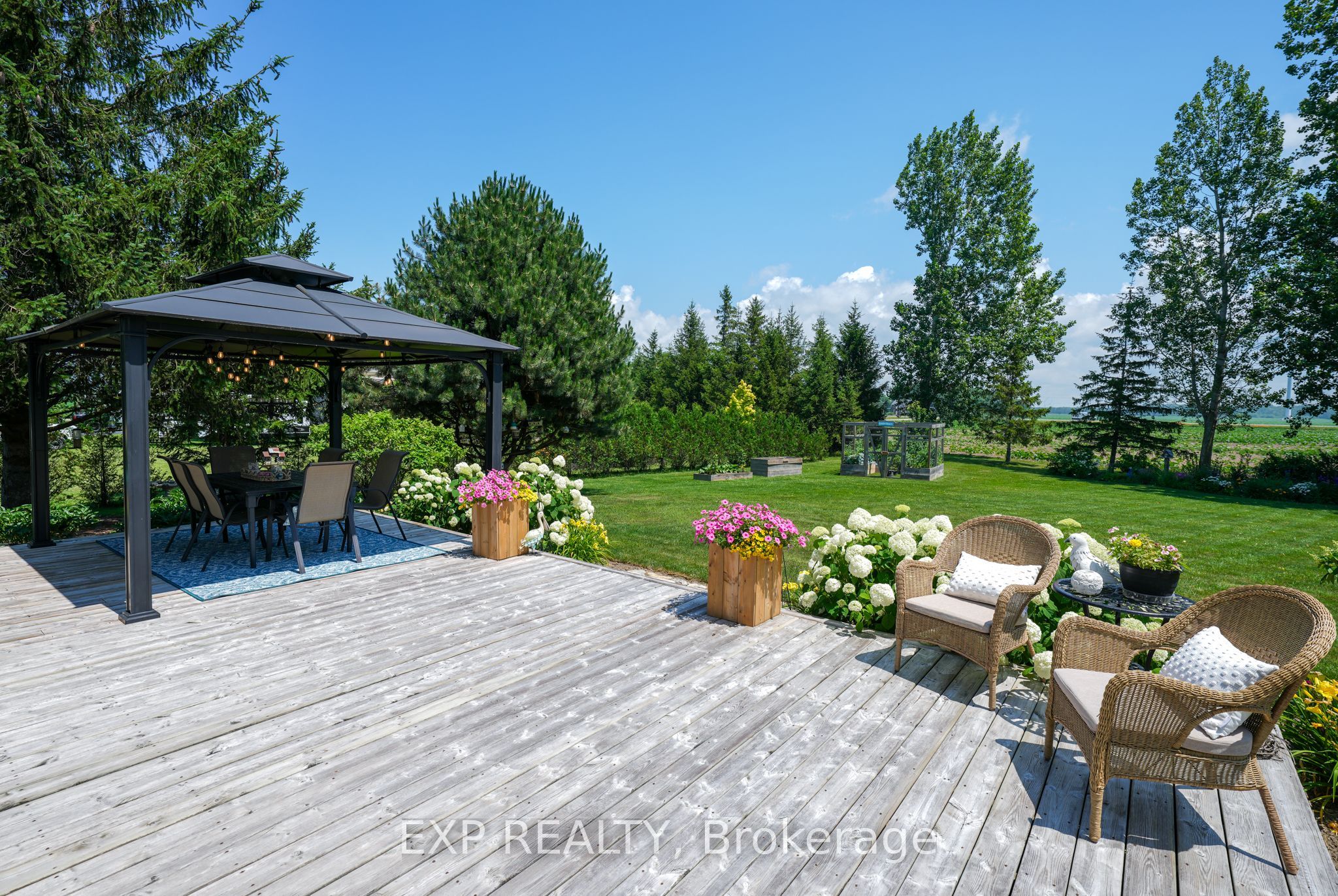 71817 Sunridge Crescent Property Photo 40