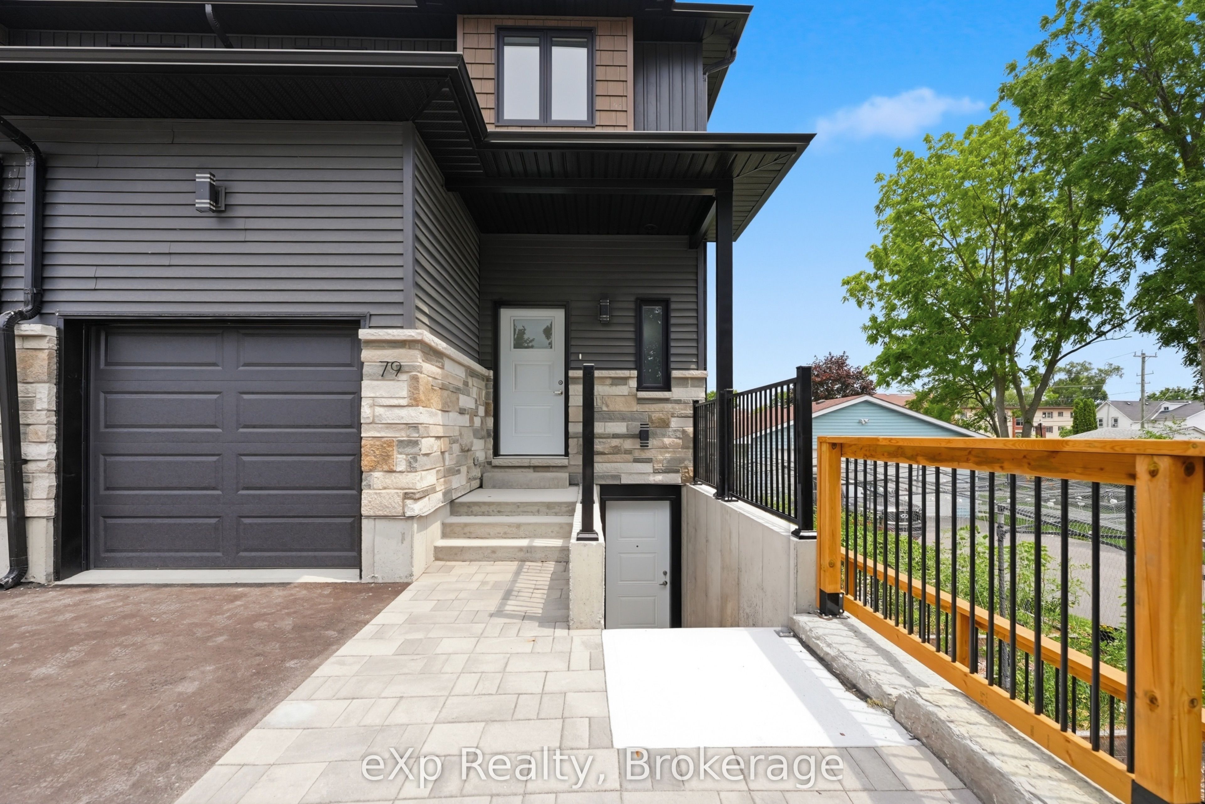 79 Maclellan Avenue Property Photo 4