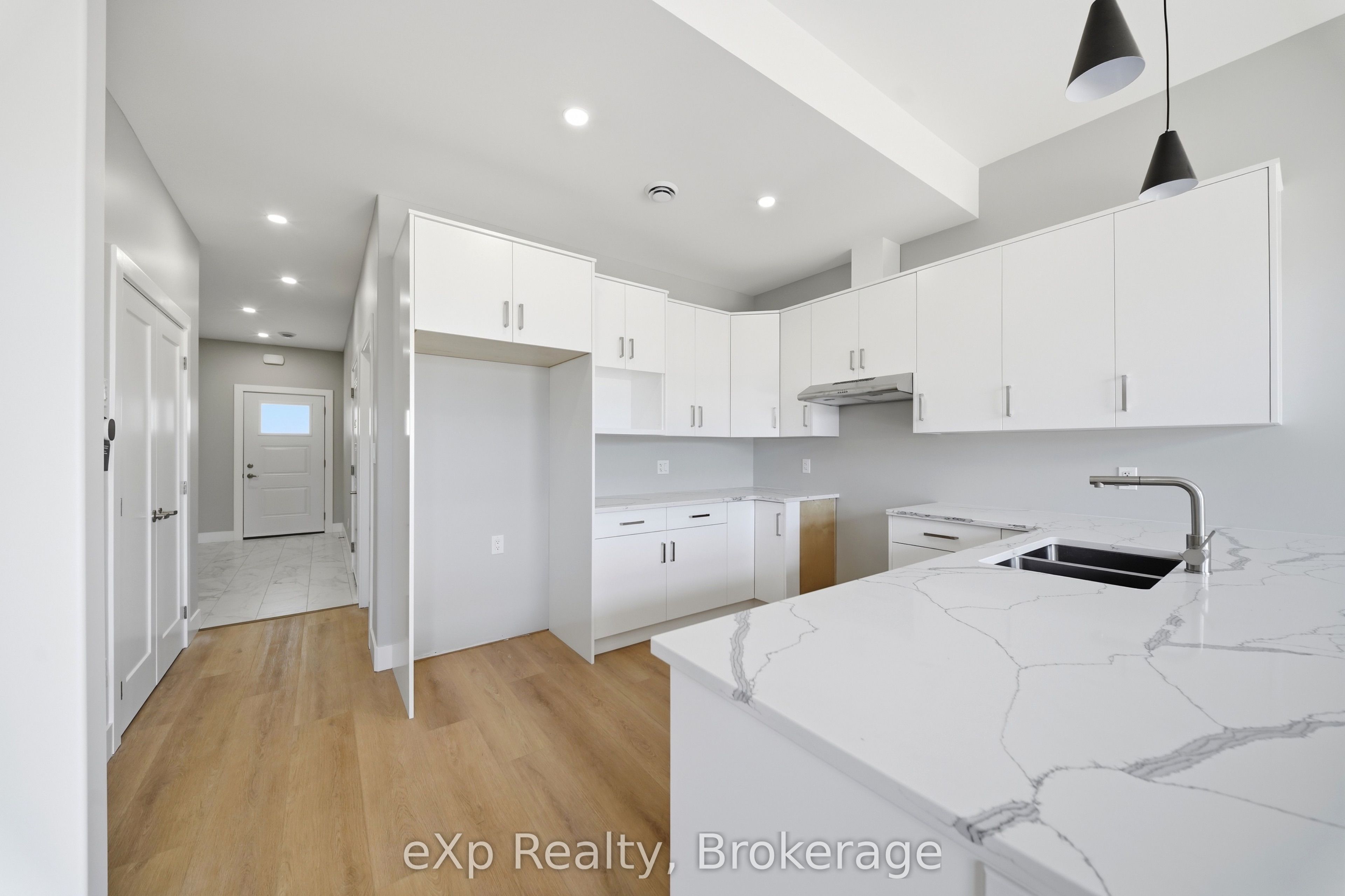 79 Maclellan Avenue Property Photo 8