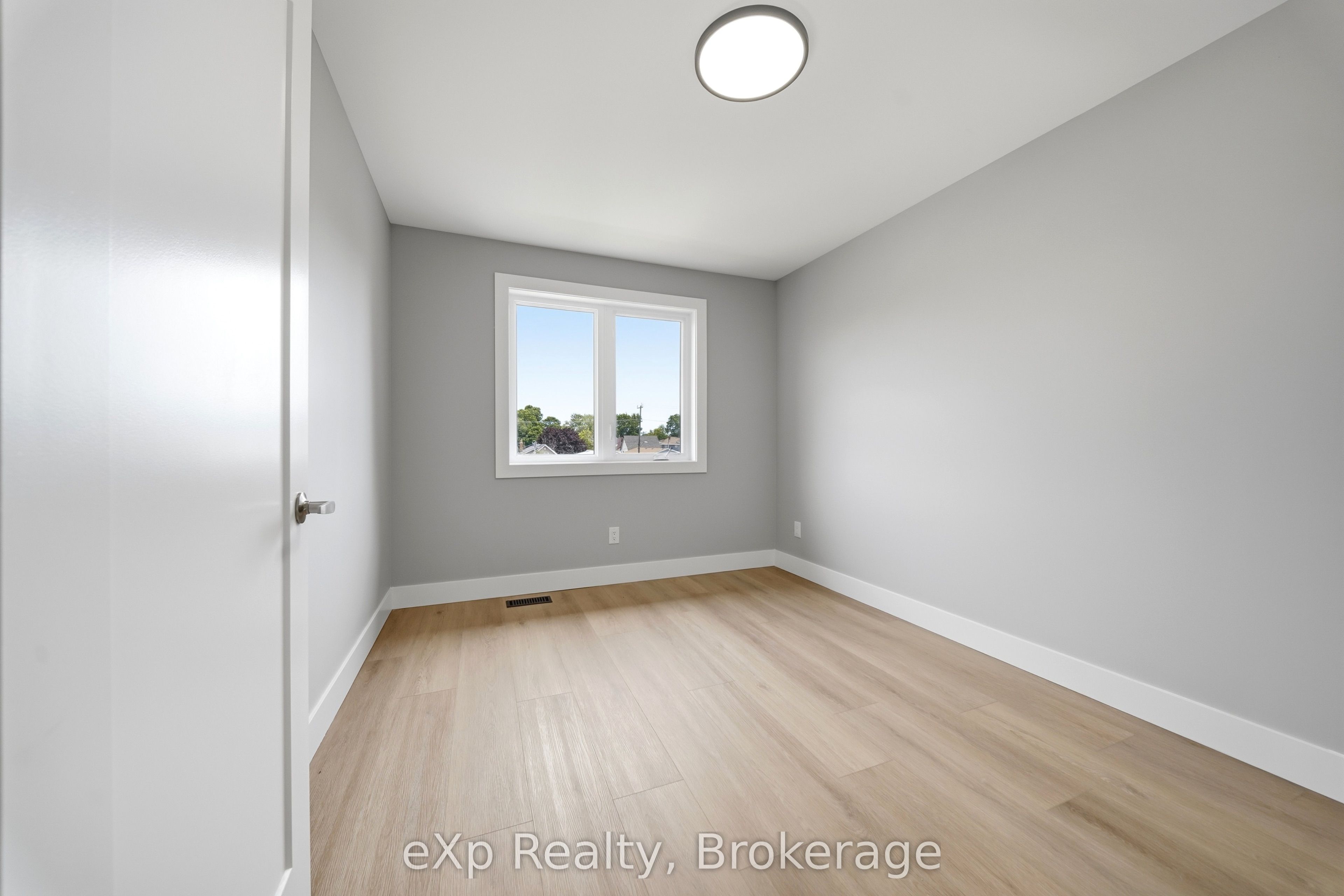 79 Maclellan Avenue Property Photo 17