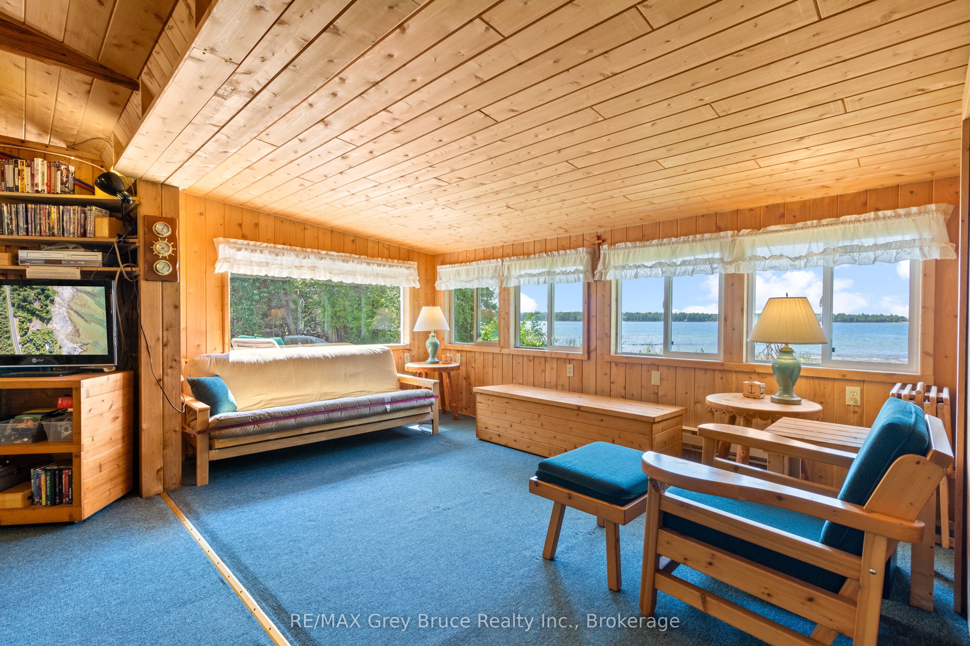626 Warner Bay Road Property Photo 10