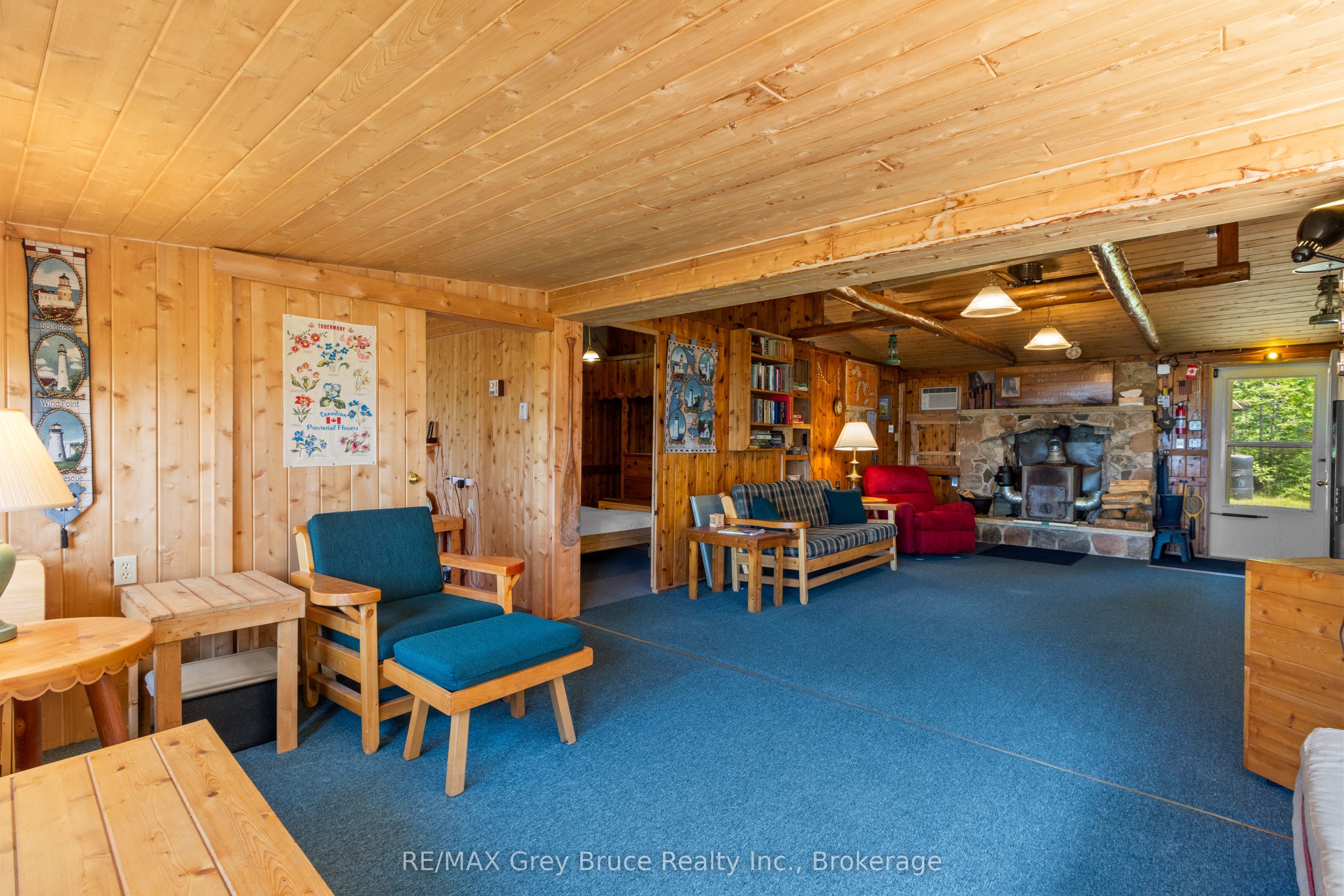 626 Warner Bay Road Property Photo 12