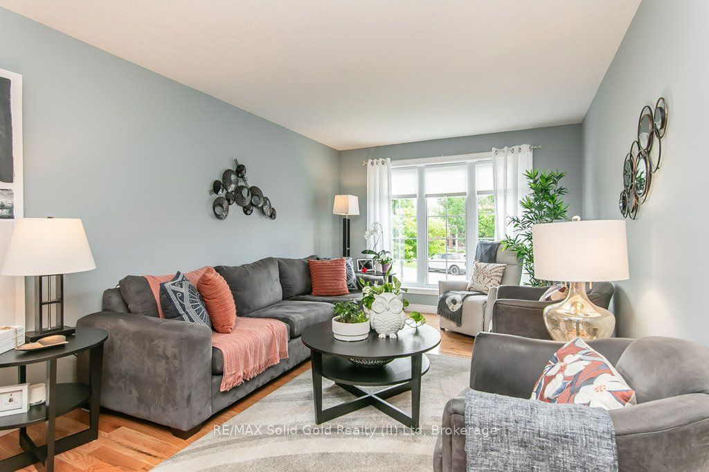 77 Lawrence Street Property Photo 7