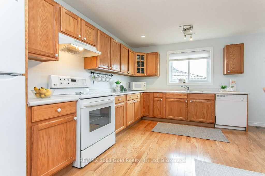 77 Lawrence Street Property Photo 13