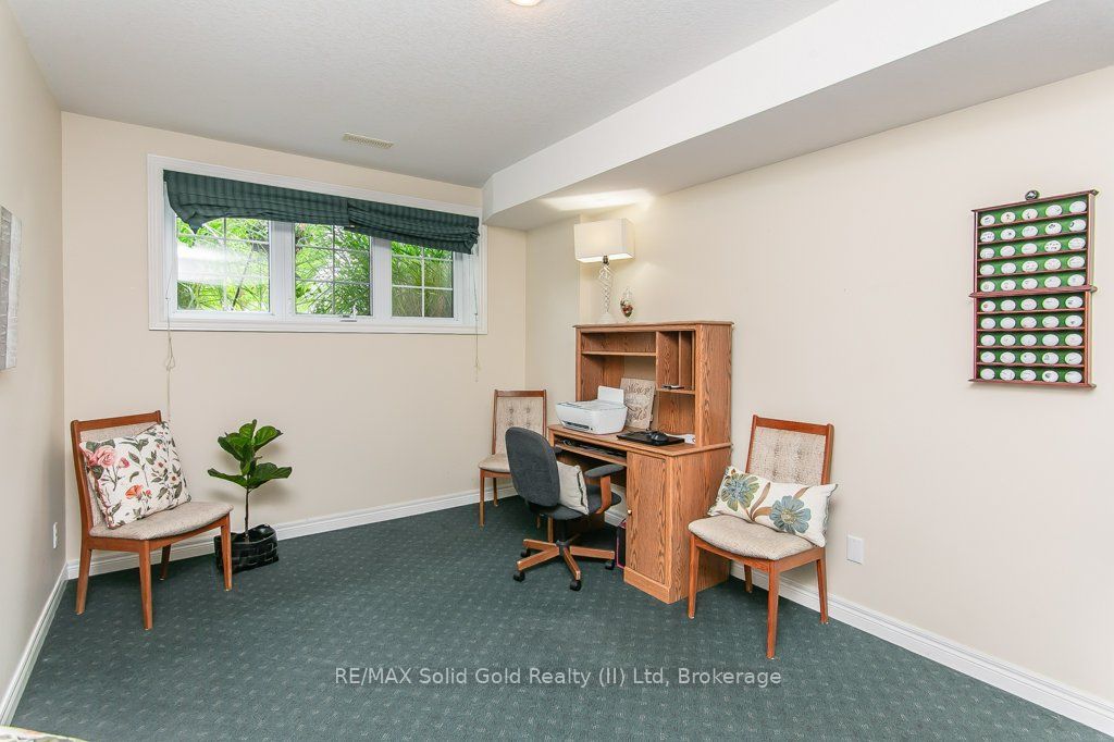 77 Lawrence Street Property Photo 29