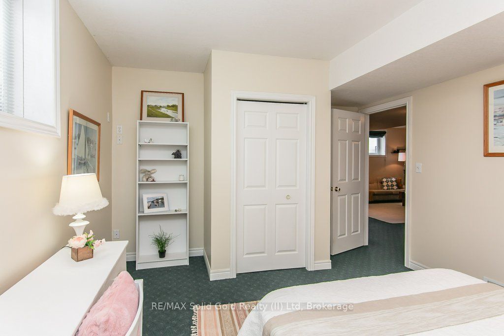 77 Lawrence Street Property Photo 36