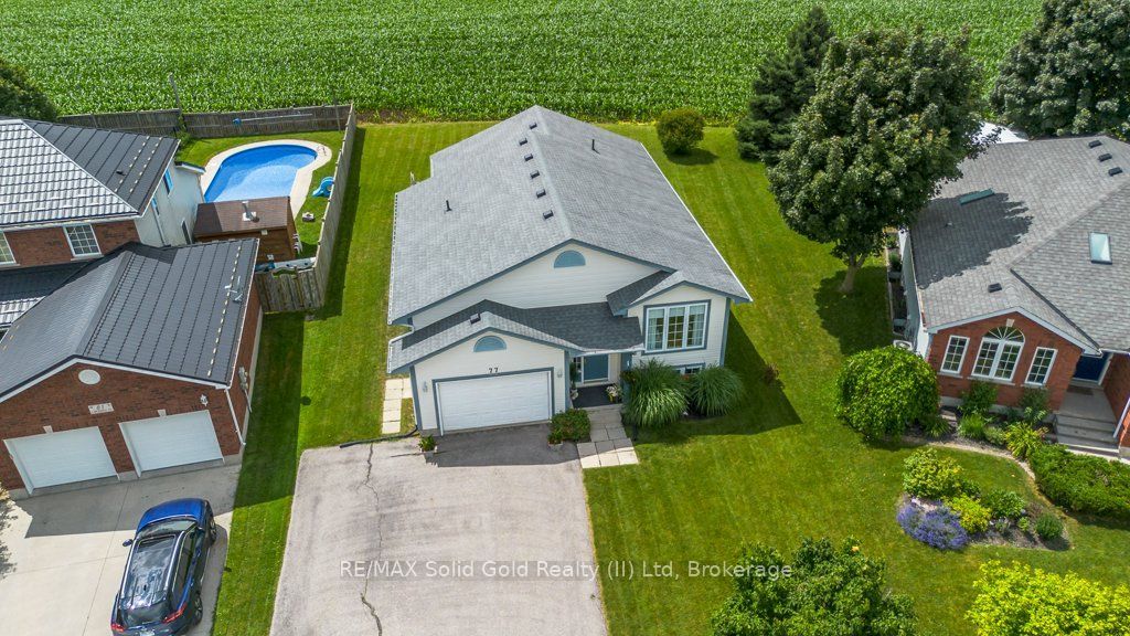 77 Lawrence Street Property Photo 43