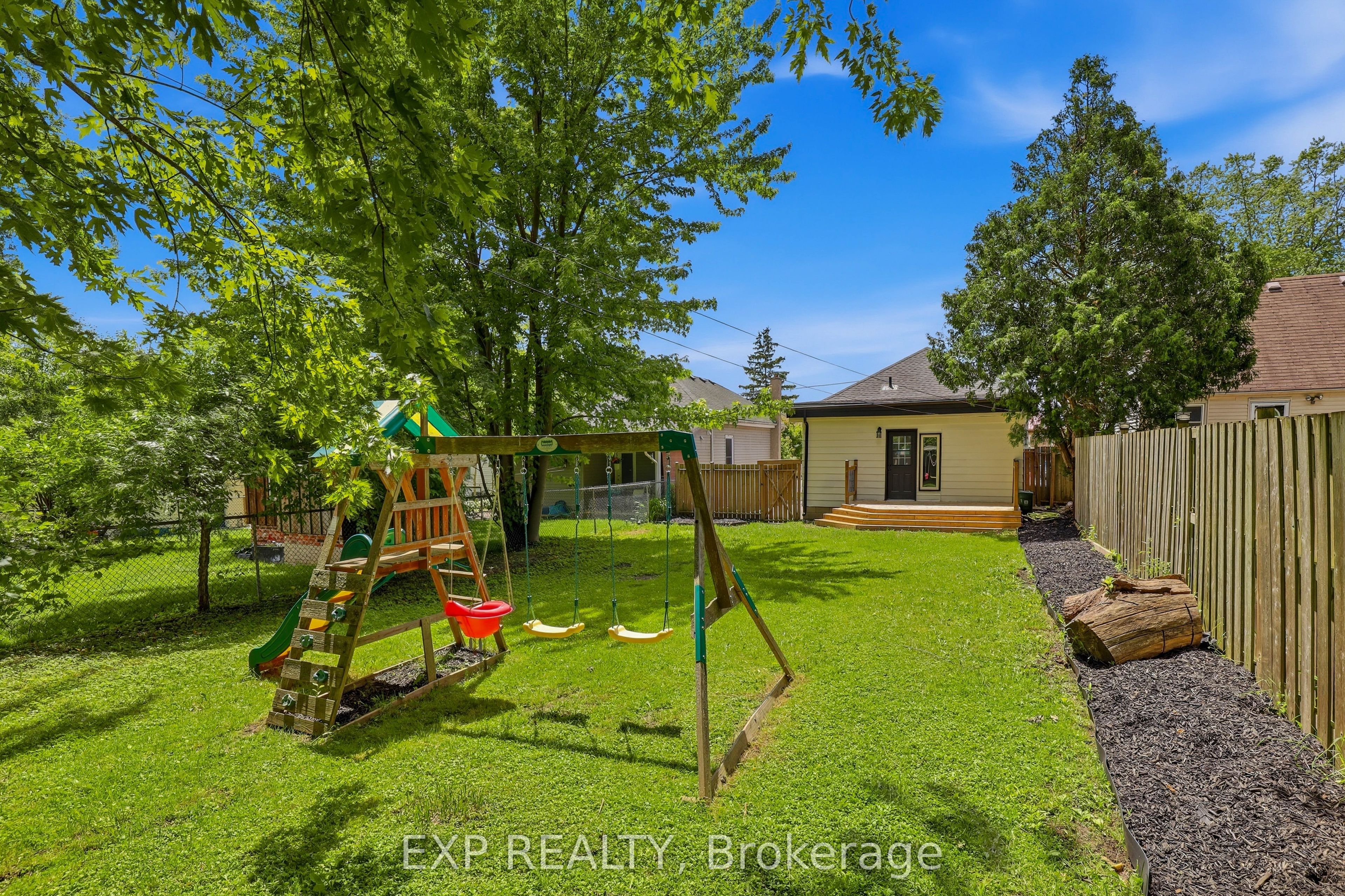 134 Sterling Street Property Photo 25