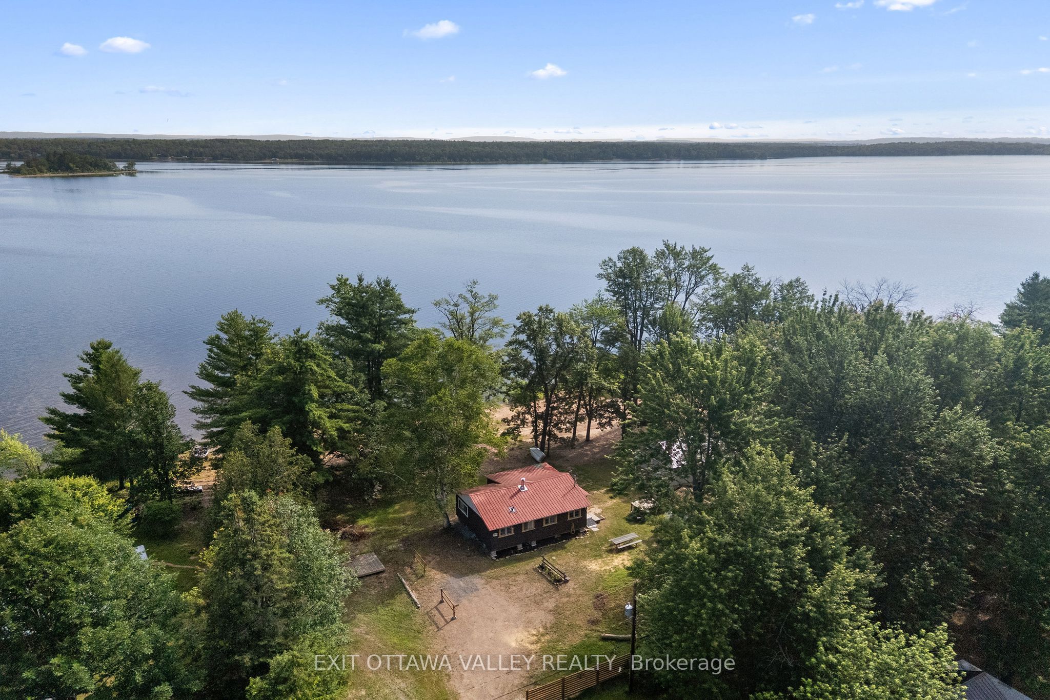 95 Sullivan Point Road Property Photo 5