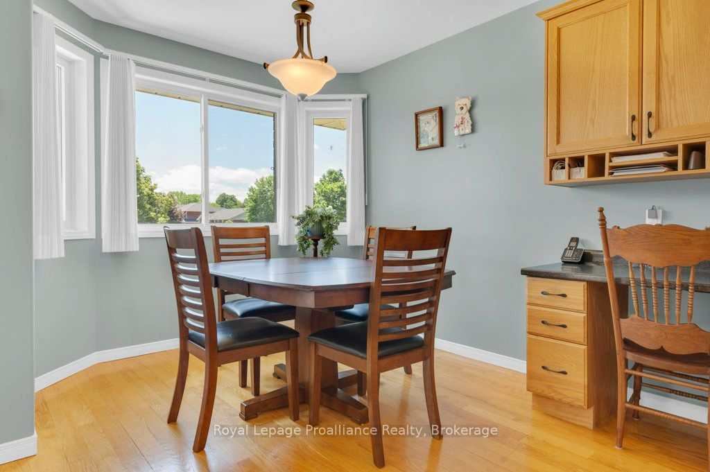 31 Hemlock Crescent Property Photo 12