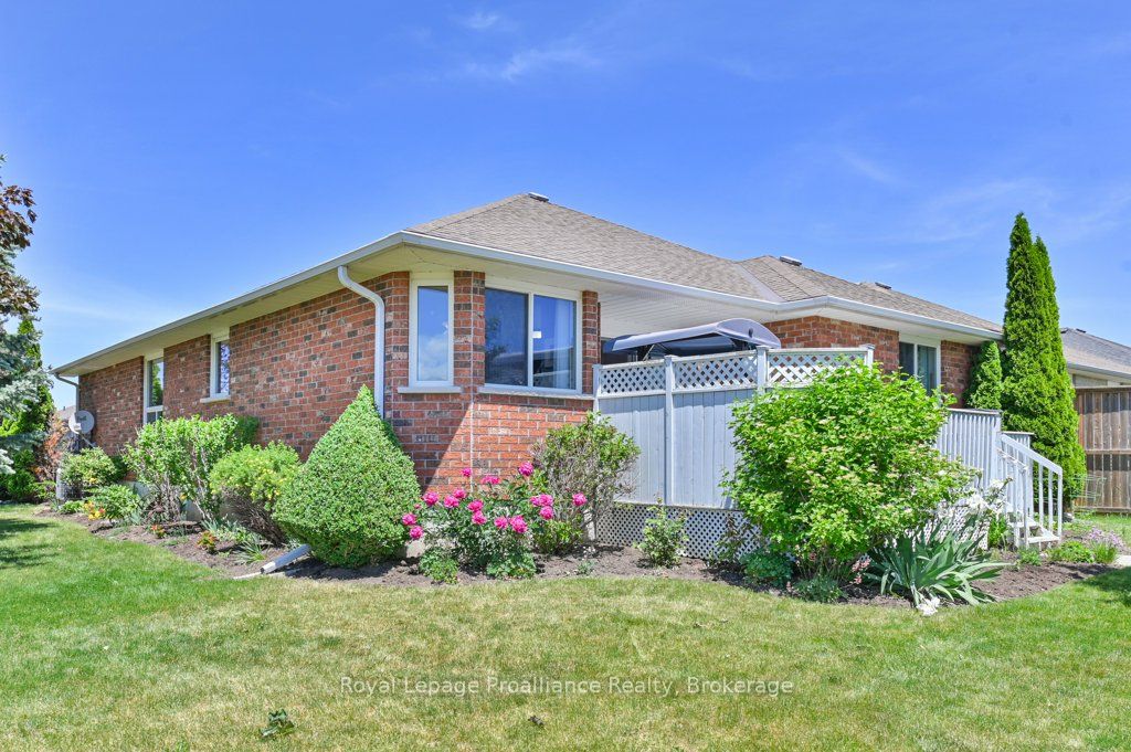 31 Hemlock Crescent Property Photo 40