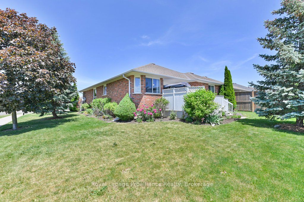 31 Hemlock Crescent Property Photo 41