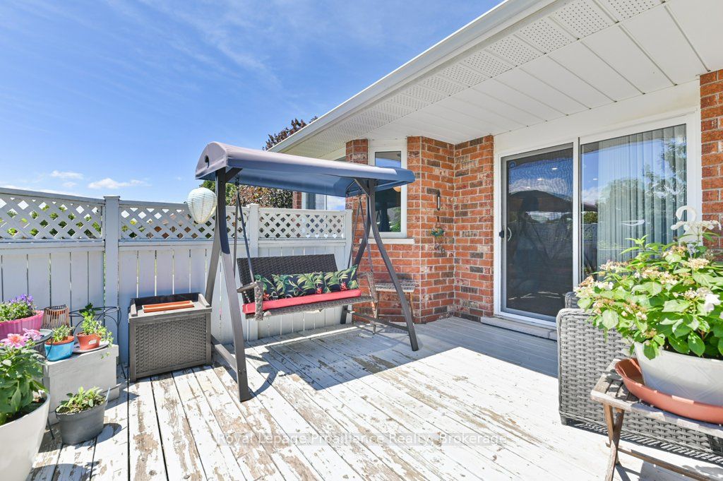 31 Hemlock Crescent Property Photo 42