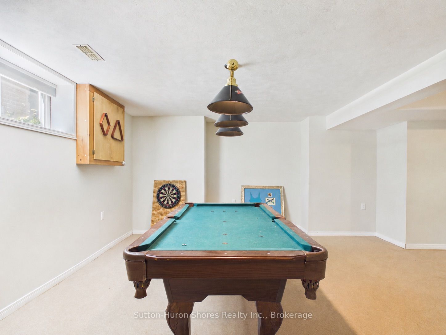 14 Eastgate Drive Property Photo 14