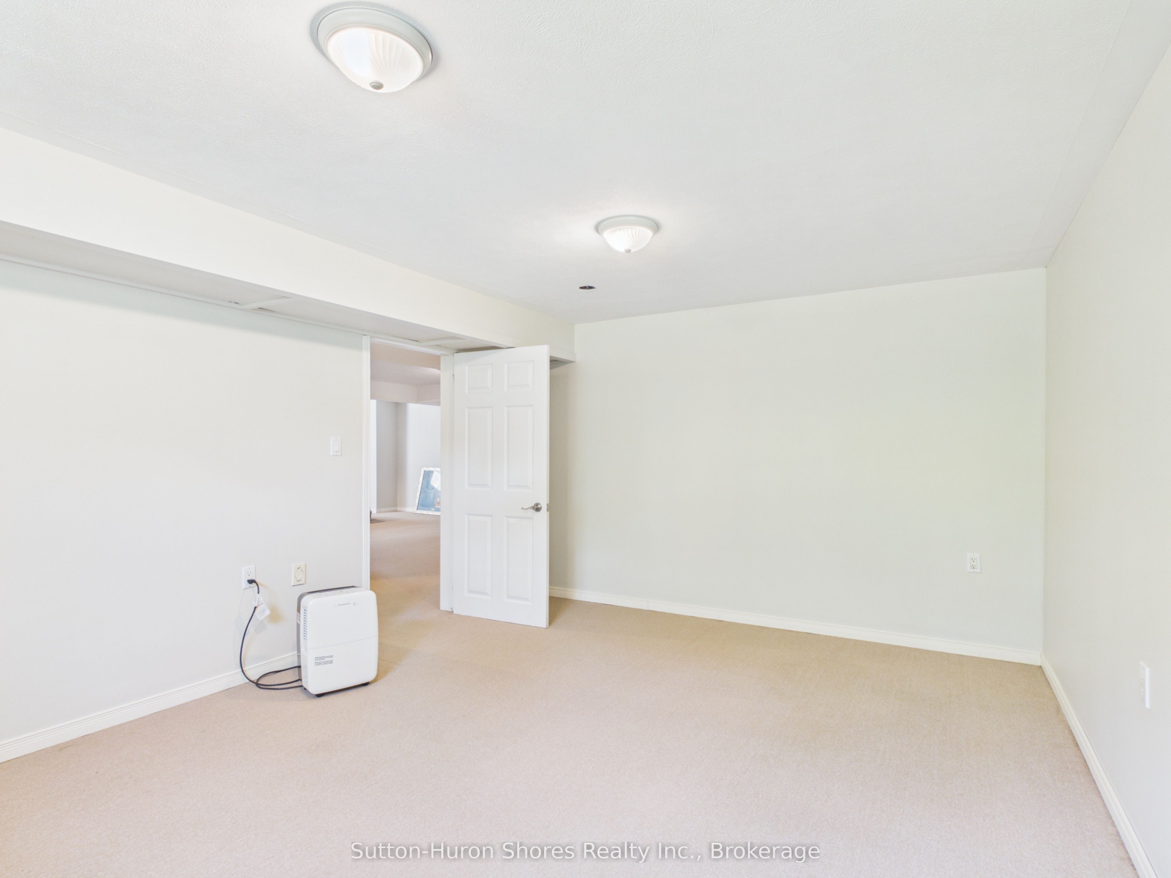 14 Eastgate Drive Property Photo 19