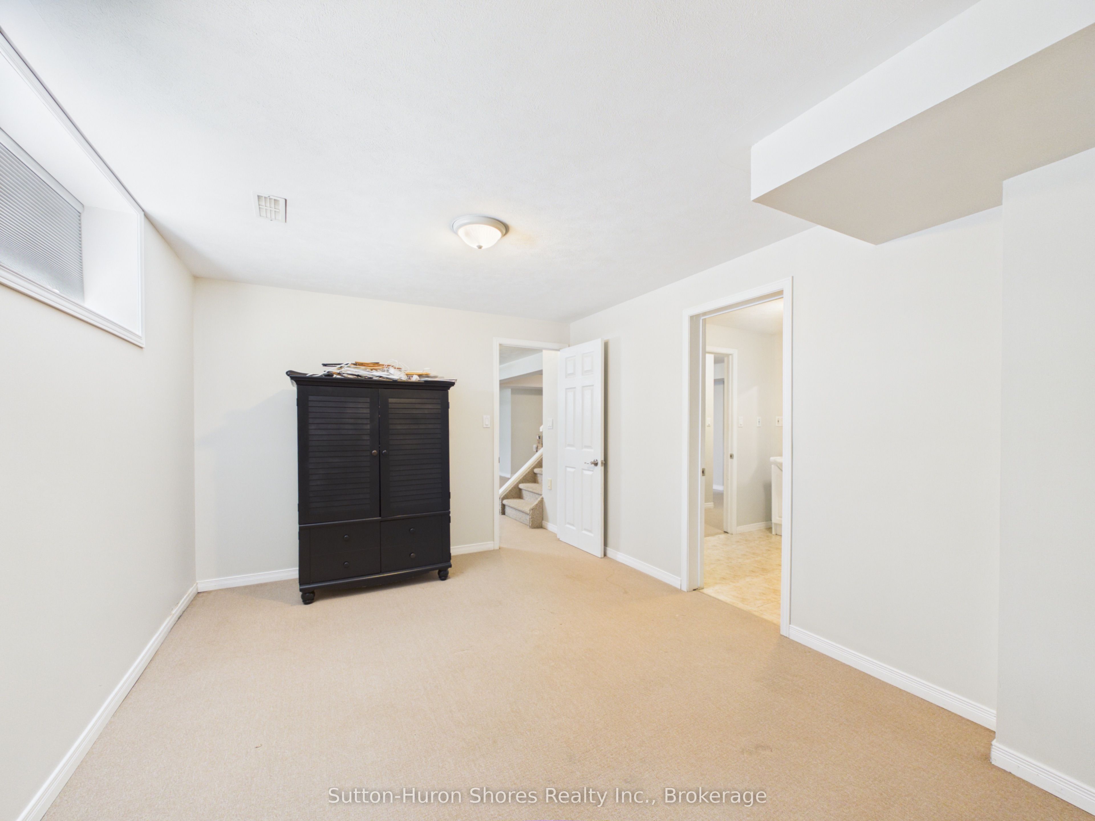 14 Eastgate Drive Property Photo 23