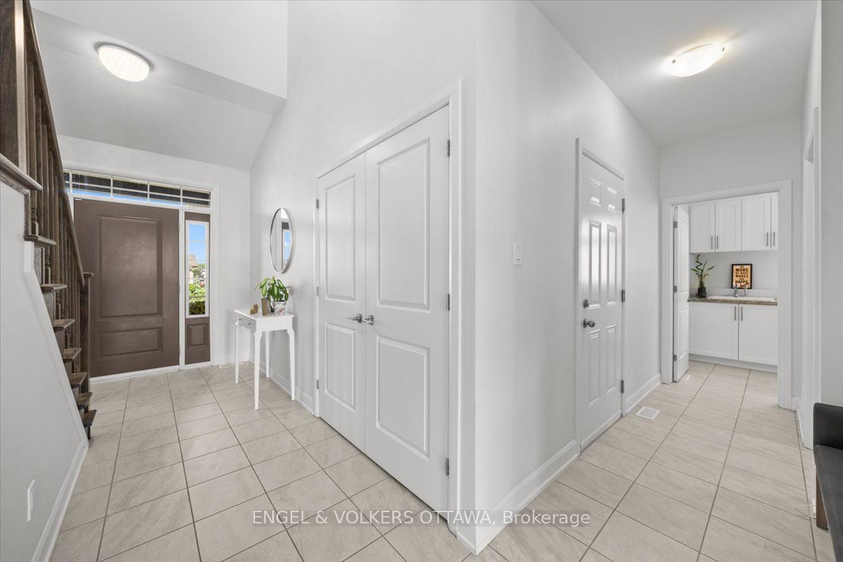 110 Pioneer Road Property Photo 2