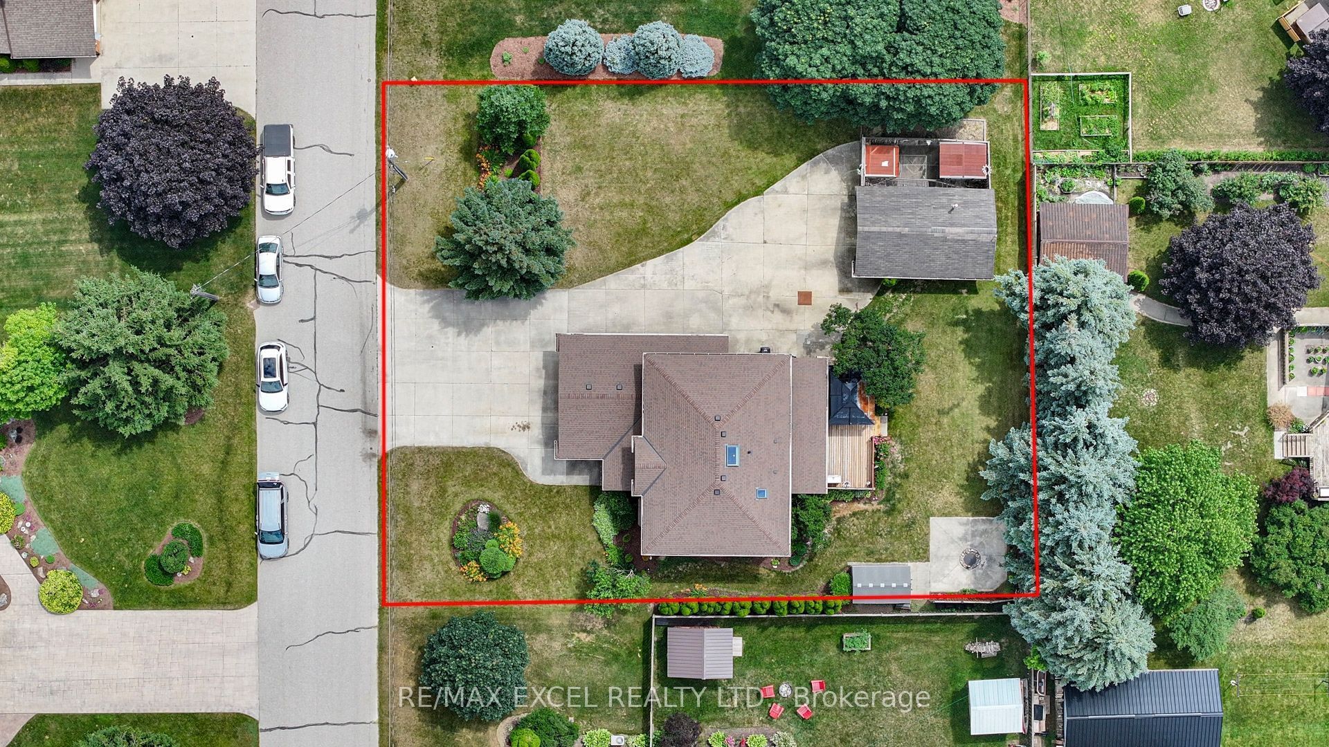 1032 Sunset Drive Property Photo 4
