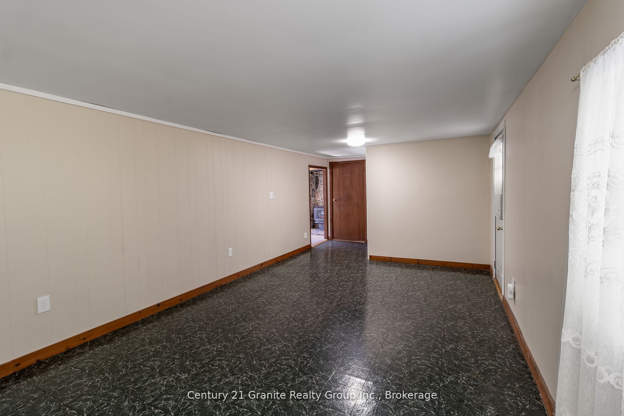 1993 Fleming Road Property Photo 16