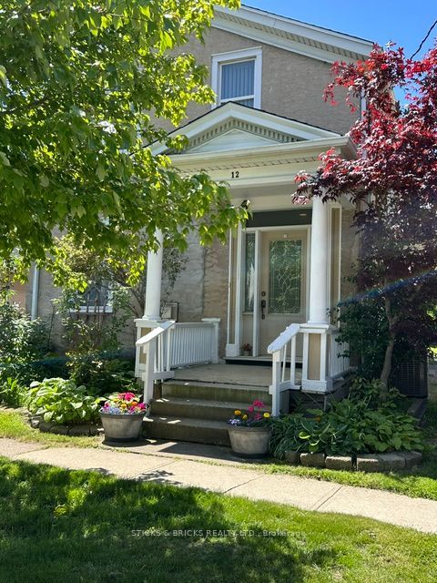 12 Cross Street Property Photo 2