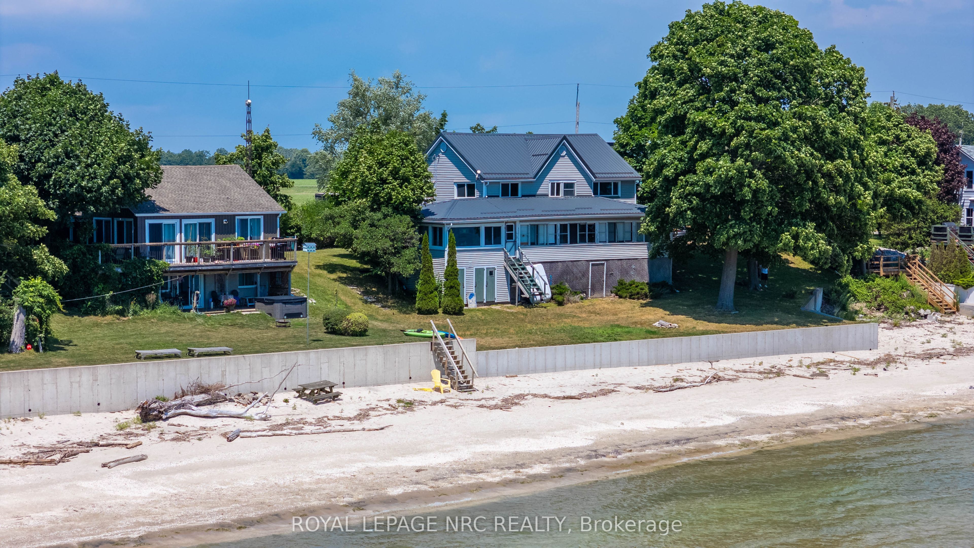 85 Lighthouse Drive Property Photo 2