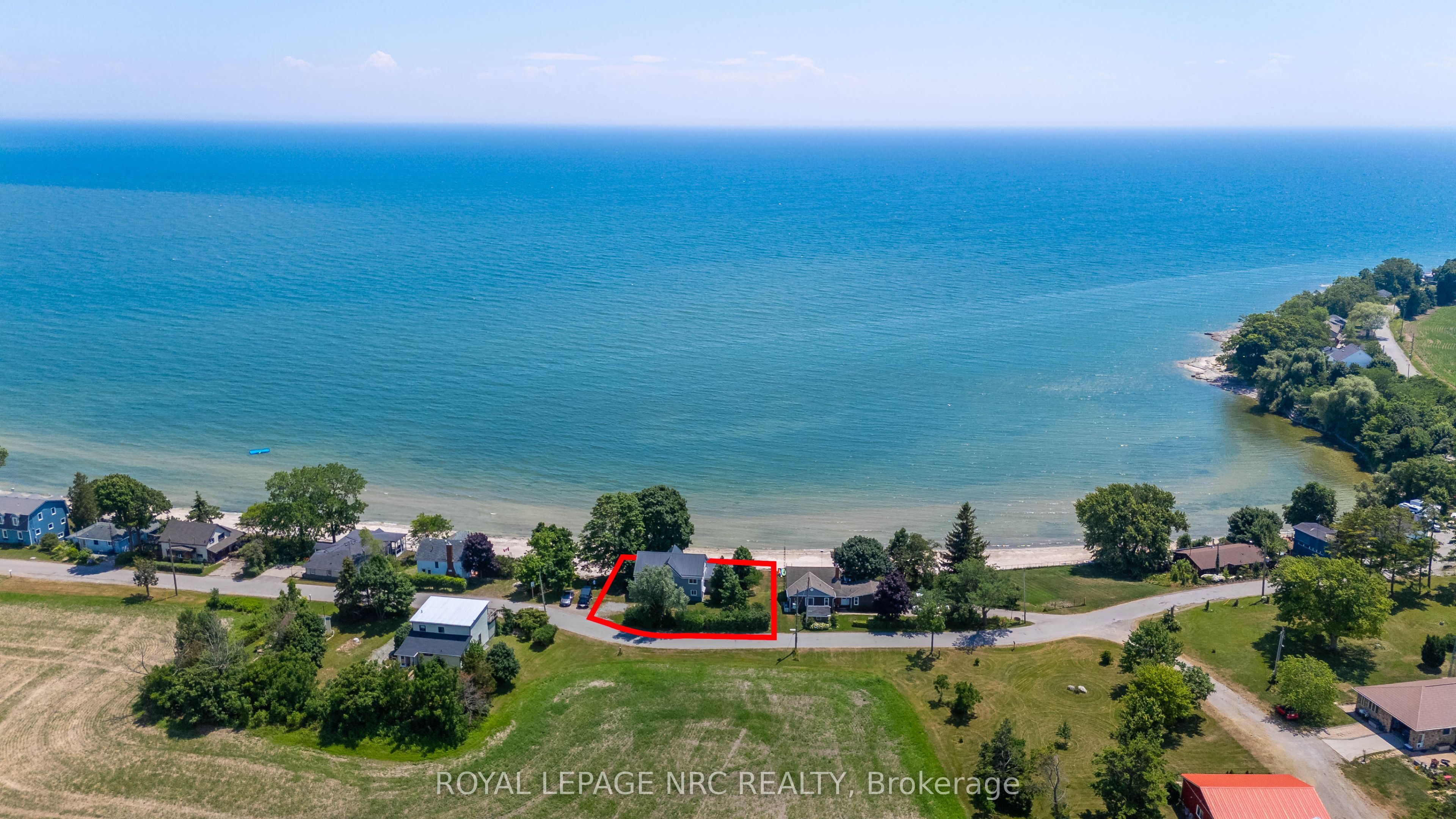 85 Lighthouse Drive Property Photo 3
