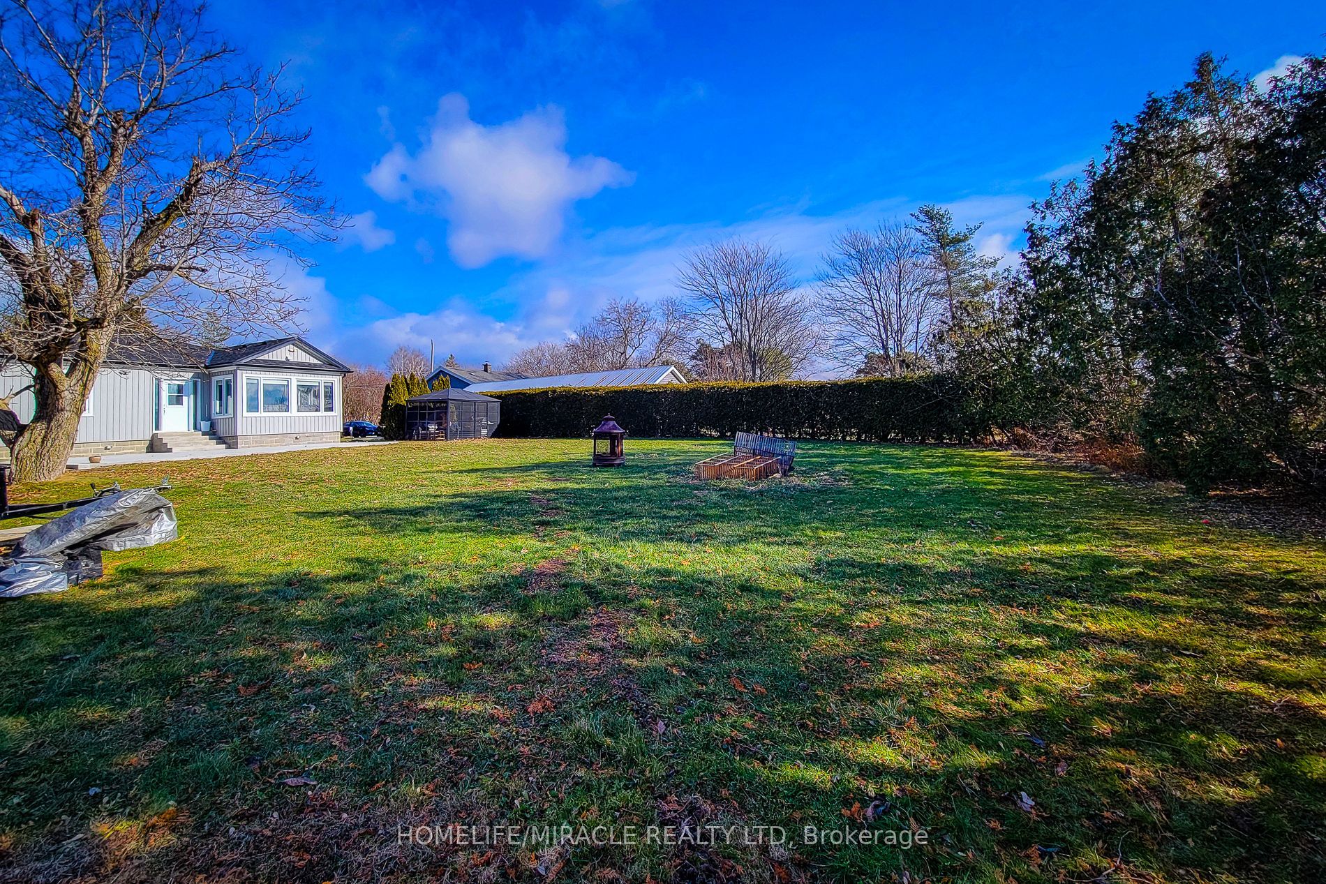355 Ridge Road W Property Photo 8