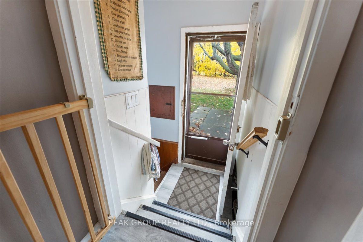 18 Karen Crescent Property Photo 14