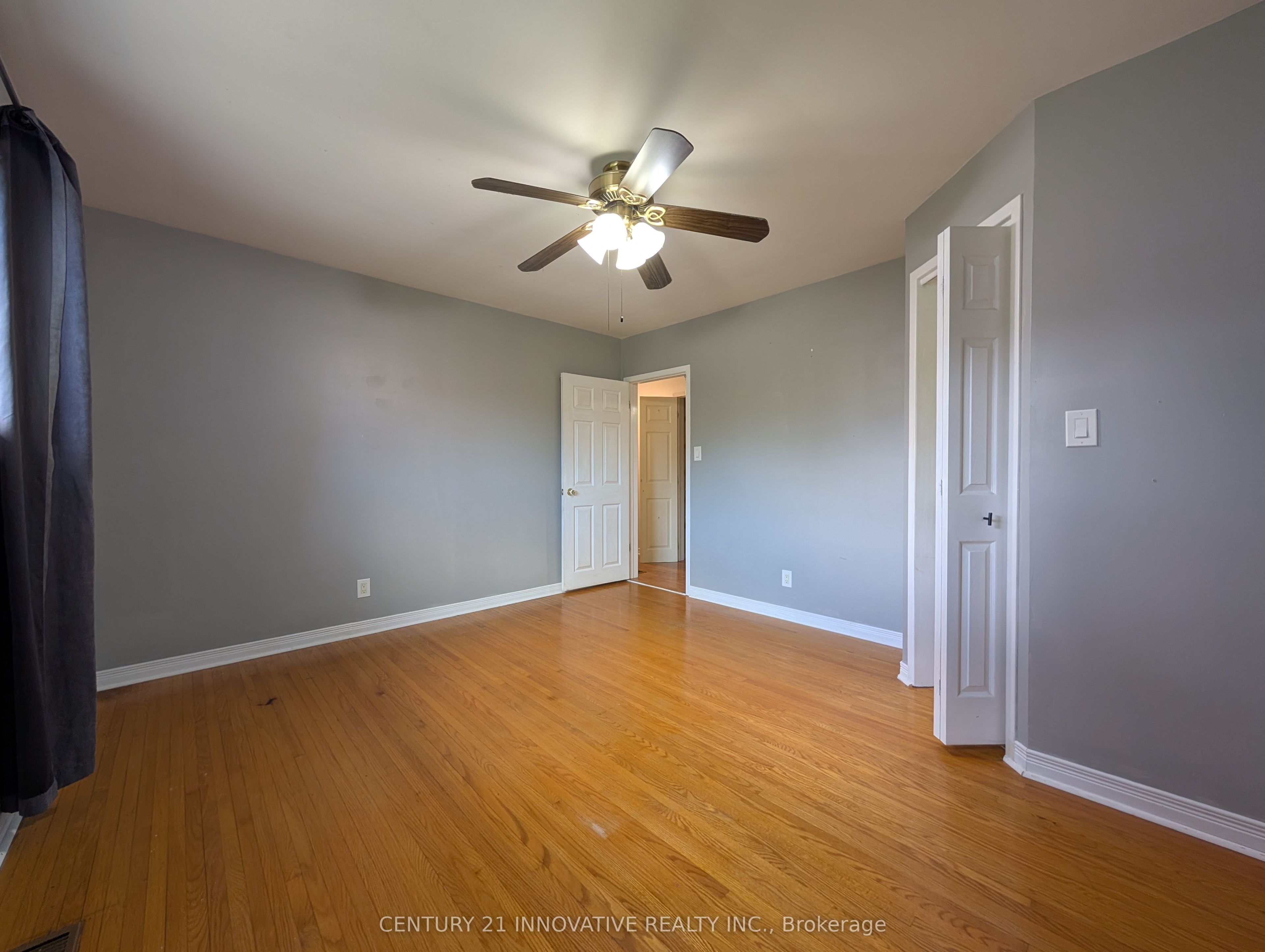 12 Kingsway Court Property Photo 15