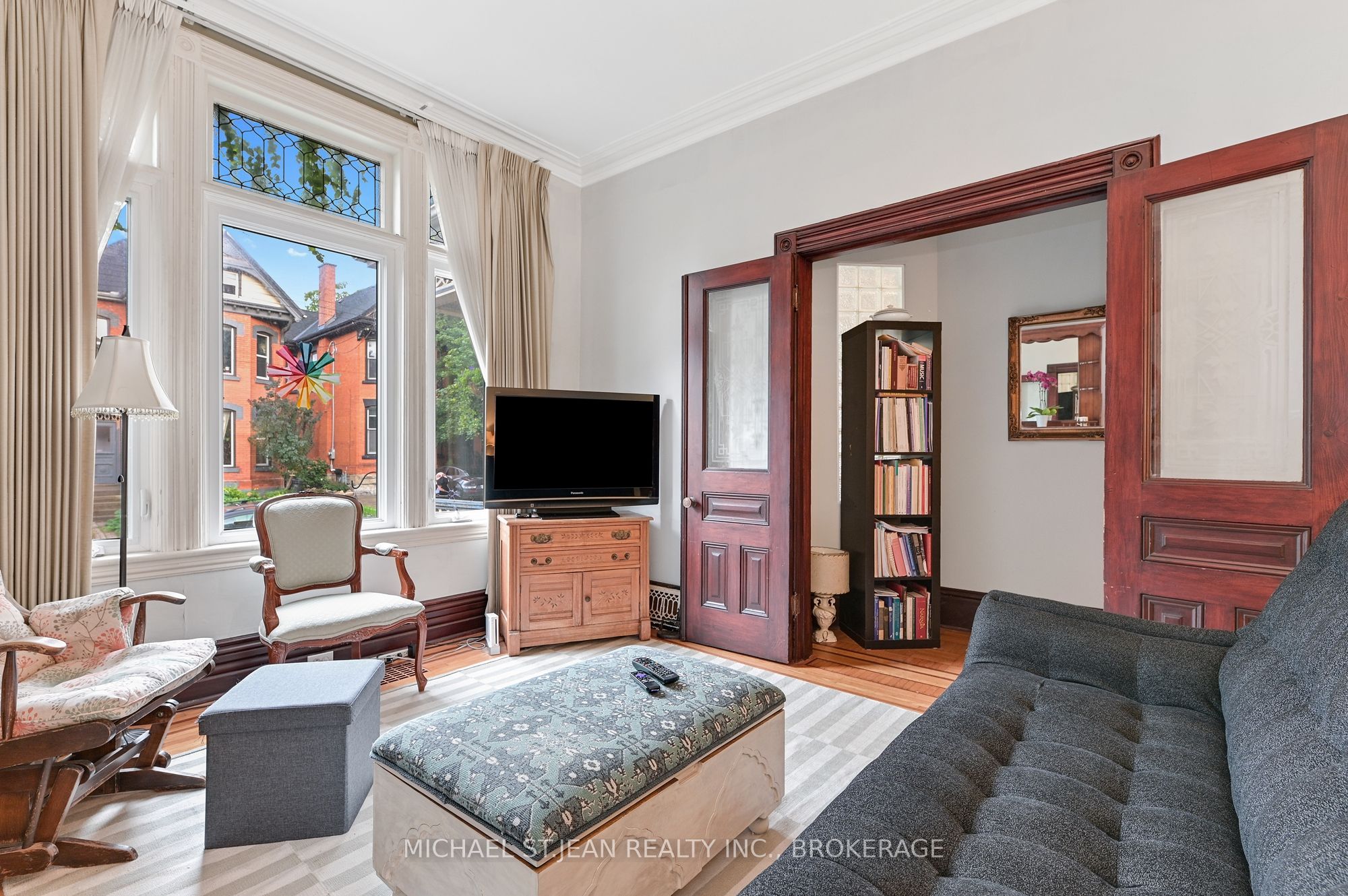 30 Ontario Avenue Property Photo 35