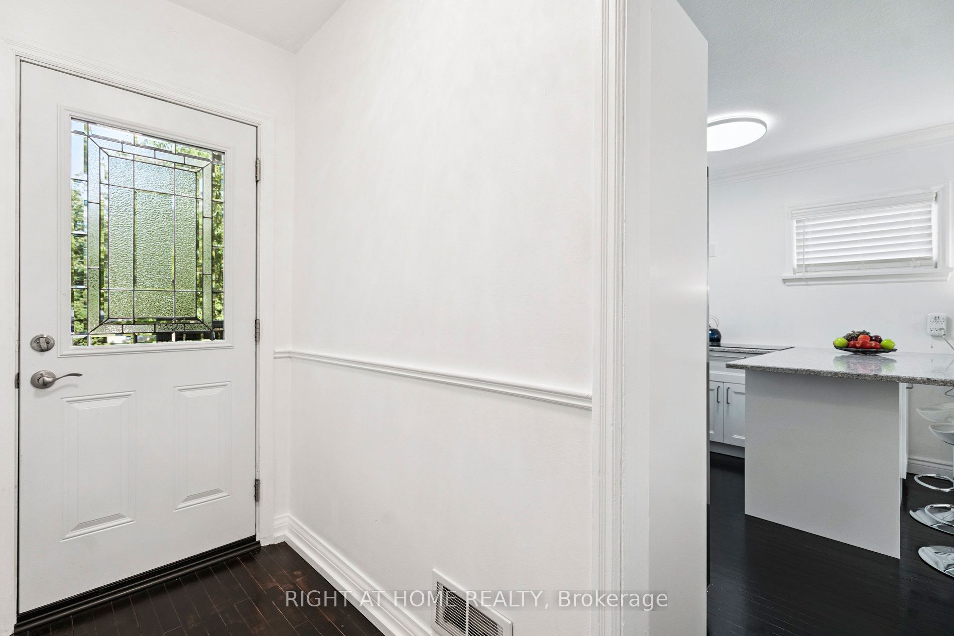 105 Glenridge Avenue Property Photo 3