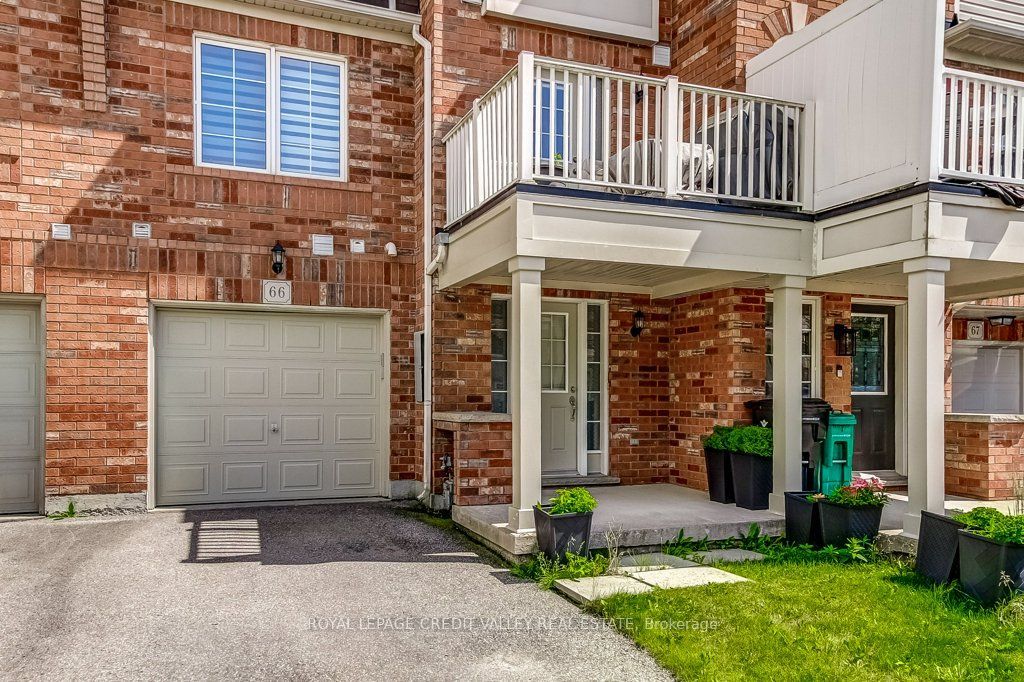 71 Garth Massey Drive 66 Property Photo 2