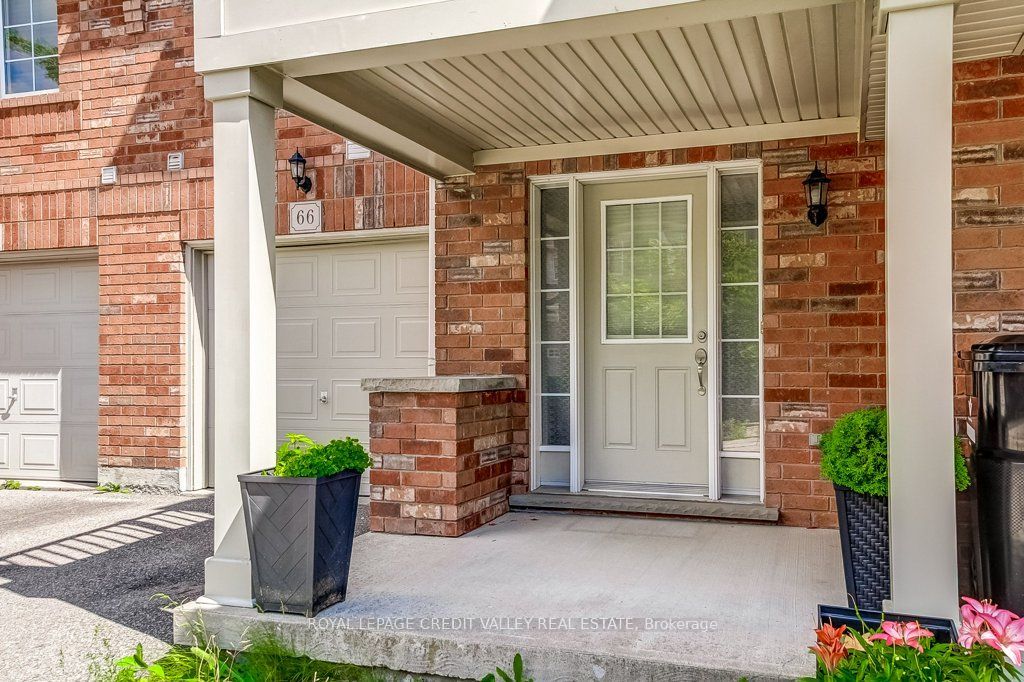 71 Garth Massey Drive 66 Property Photo 3