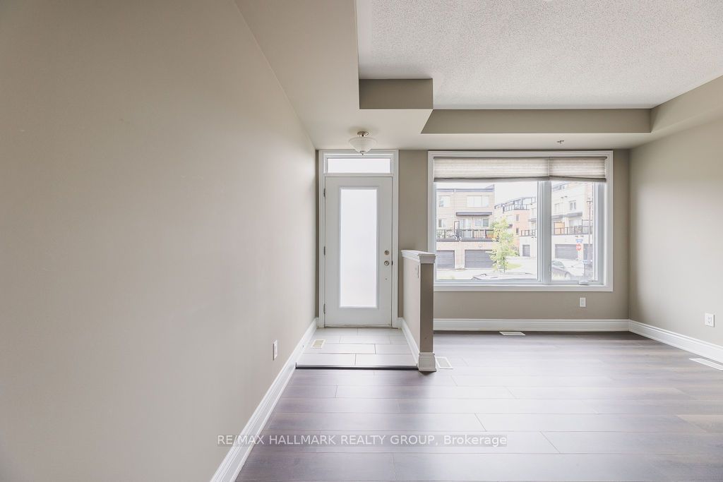 535 Ozawa Private Property Photo 3