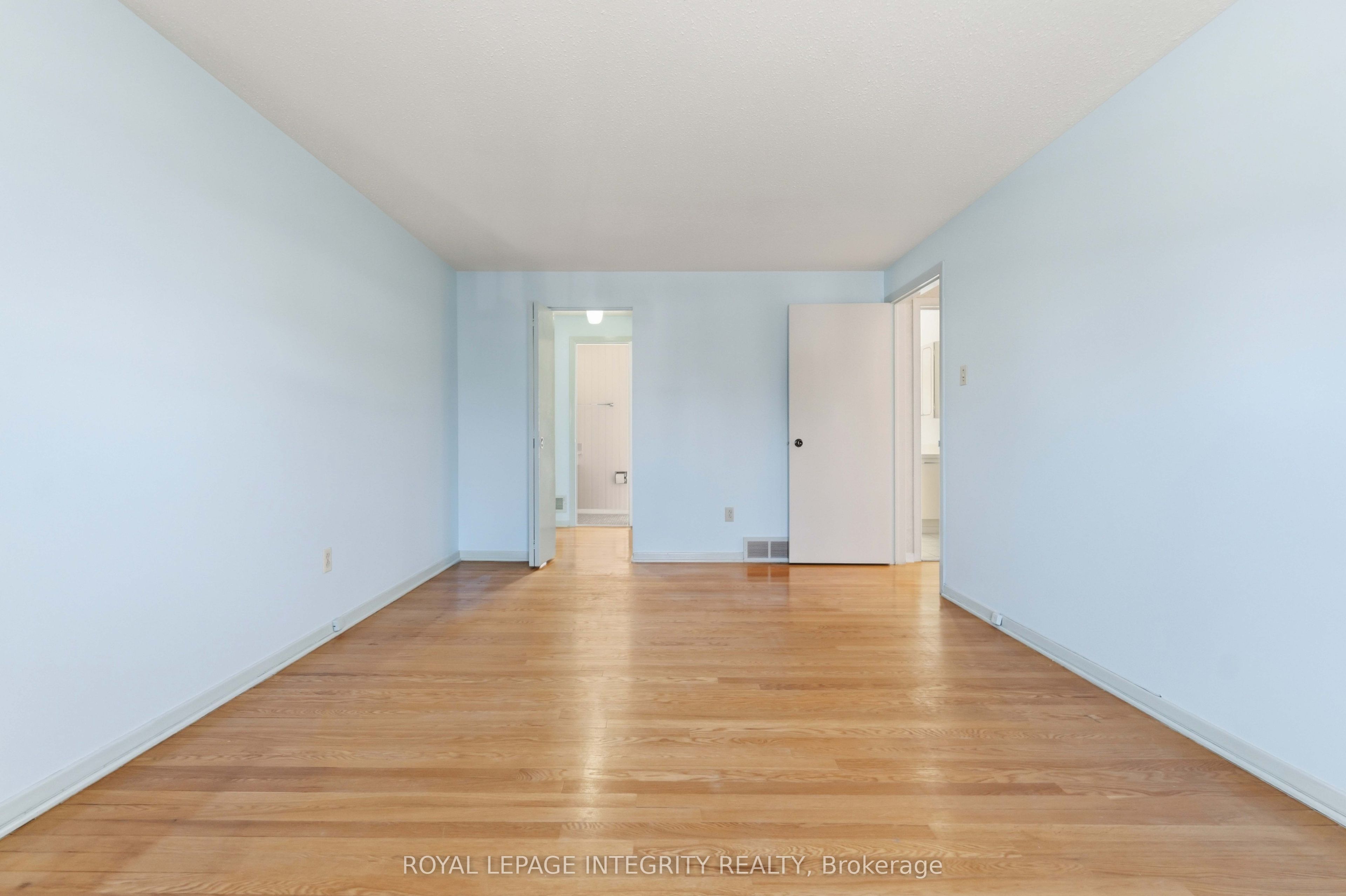 1842 Playfair Drive Property Photo 19